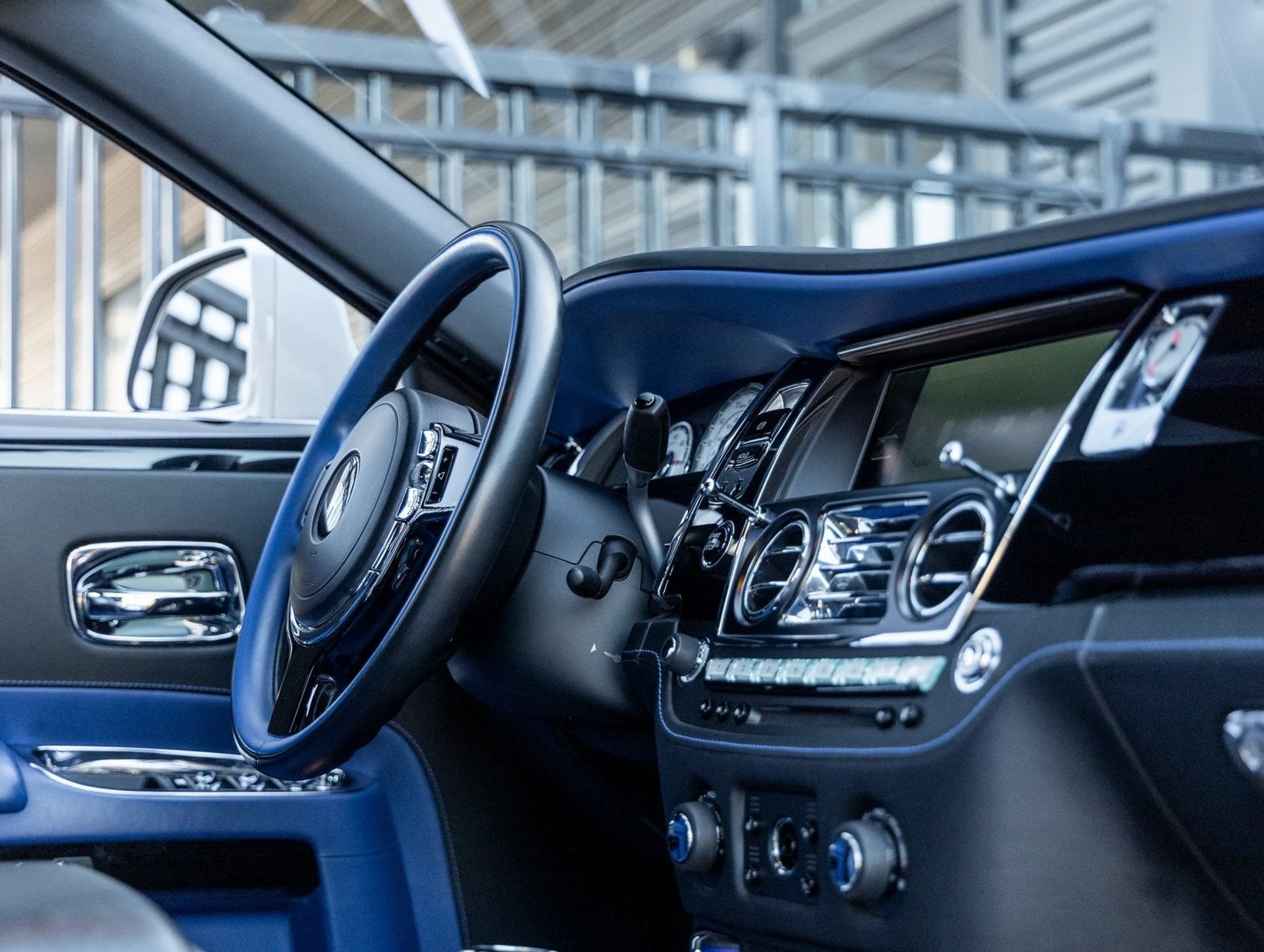 mph054_142497002_55_0569e16de1