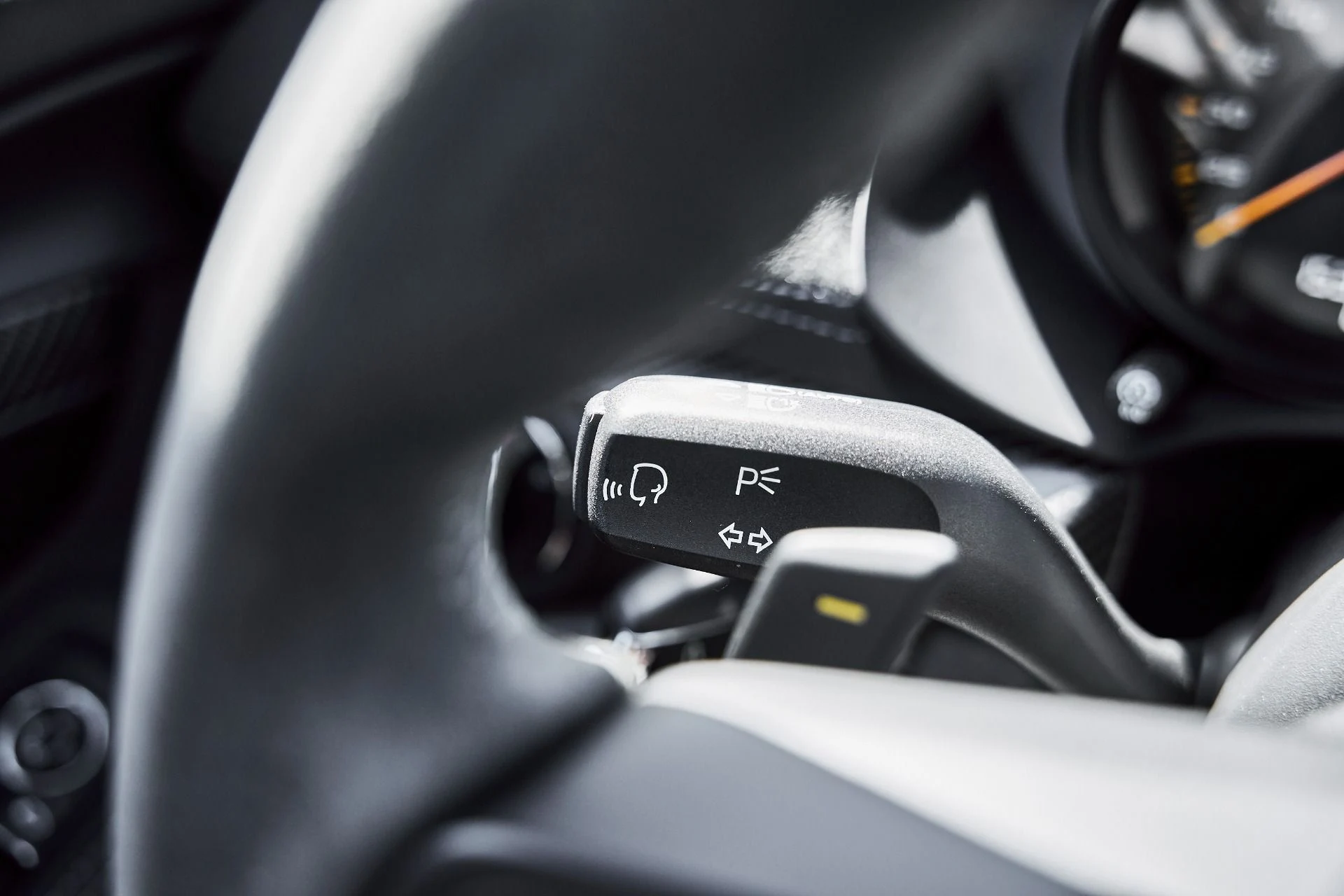 mph054_14278382_Used_2023_Porsche_718_Cayman_GT_4_RS_1776476792_d4df9fa8d7