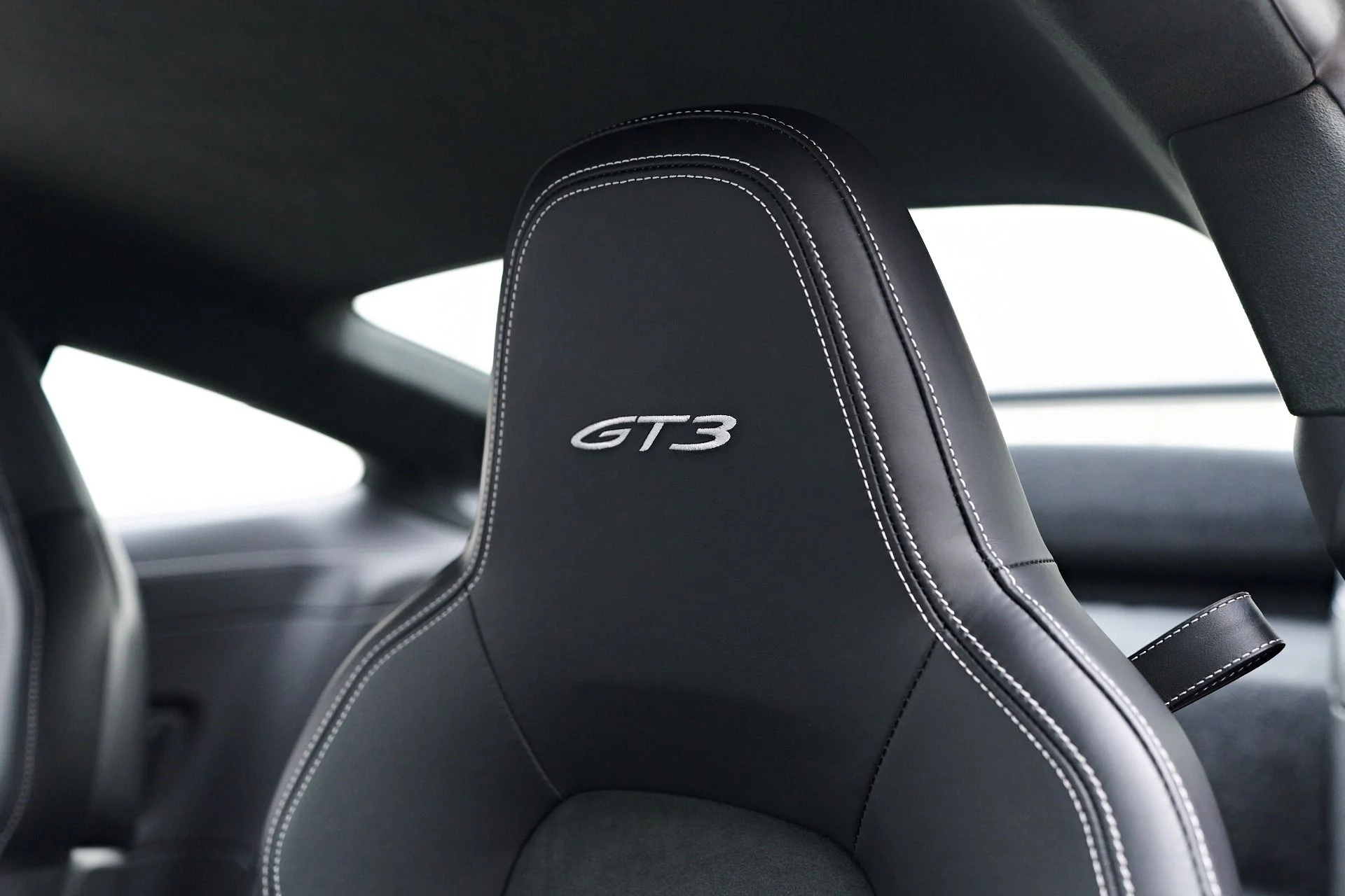 mph054_1461628640_Used_2023_Porsche_911_GT_3_1754443655_00a0914f57