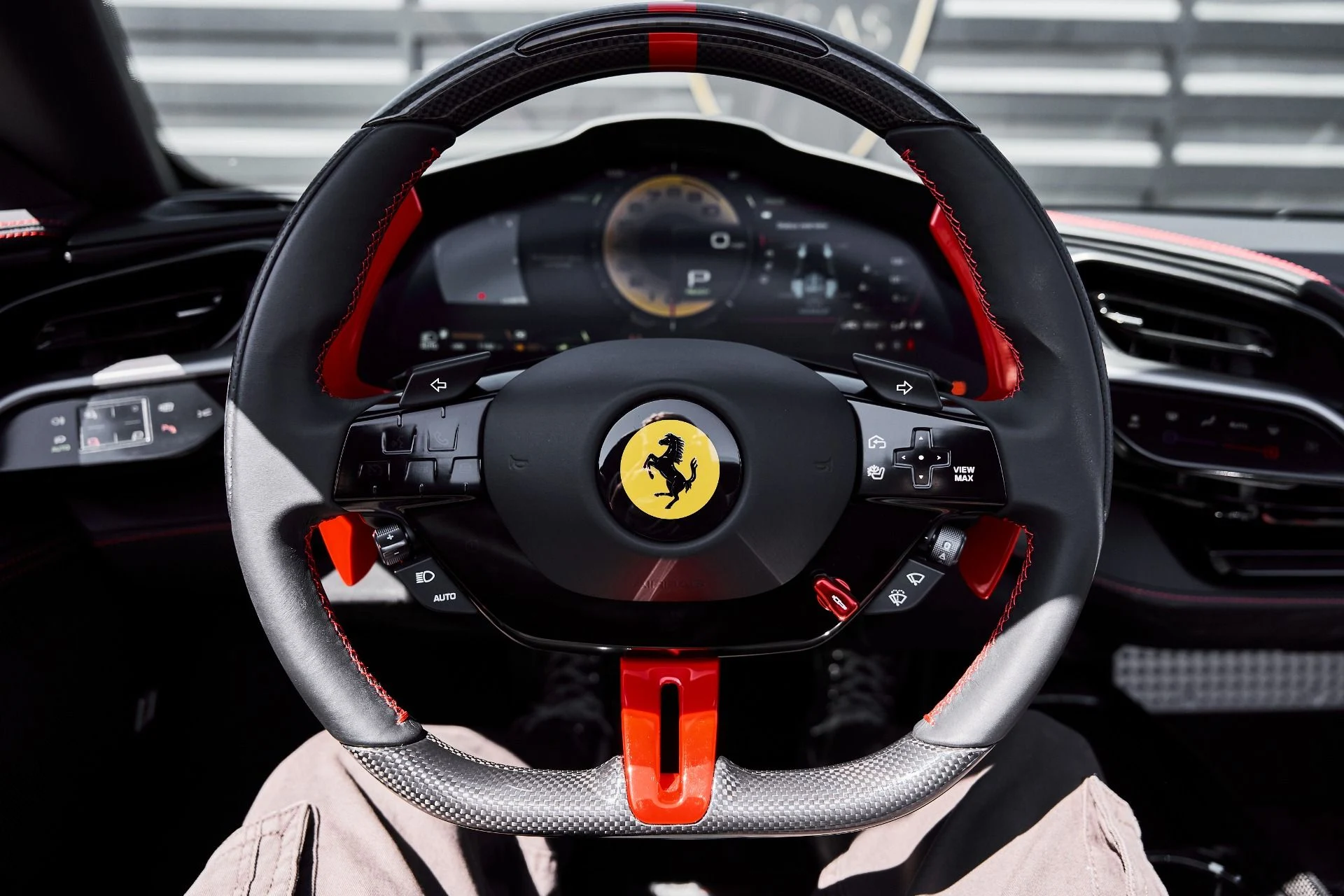 mph054_1467343432_Used_2025_Ferrari_SF_90_Spider_Base_1776296522_93453a8571