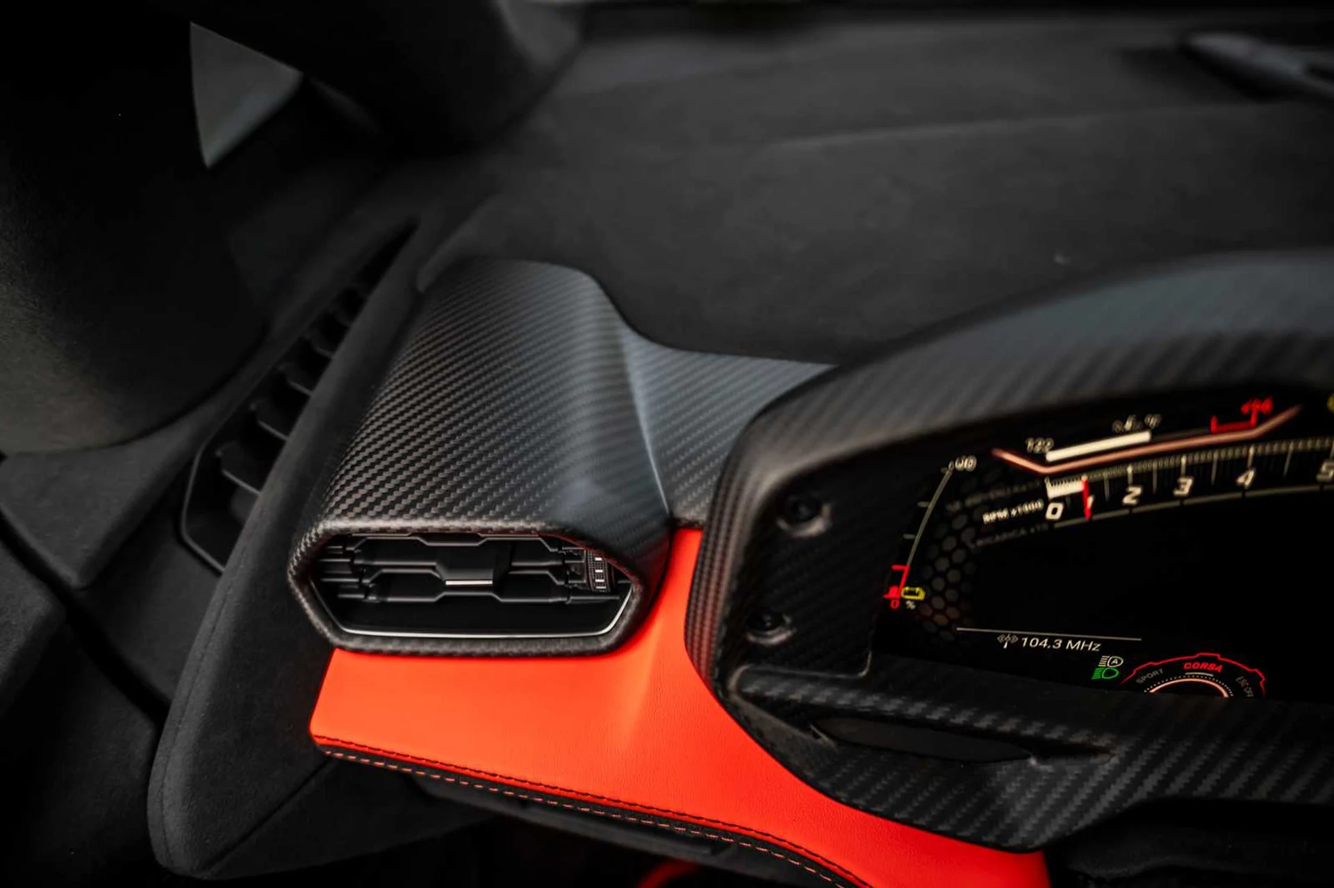 mph054_146963295_5b3d318f18112c74e76fb59990cc0322x_77bdd20ede