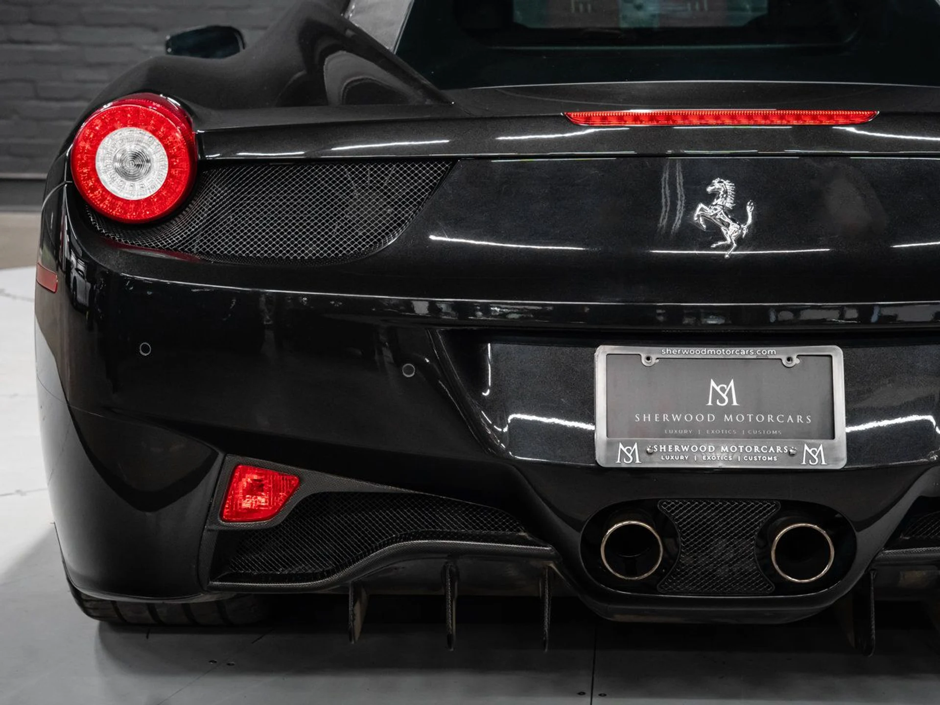 mph054_1482033073_ferrari_458_italia_2015_687d90c907