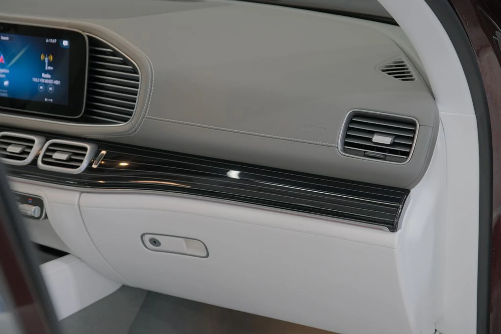 mph054_1493517753_e564d110a412b6051fb47d40f6b20994_b5a3e5d8a5