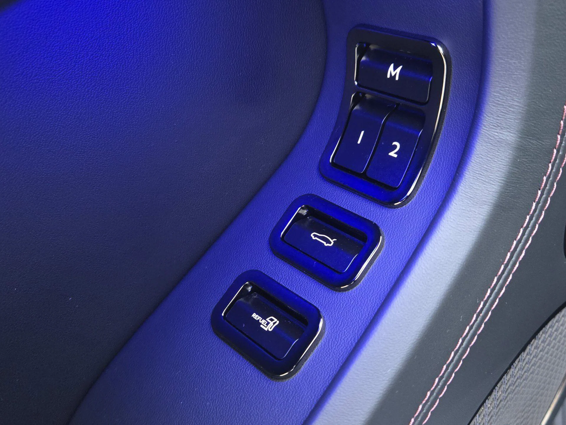 mph054_1509574116_c1fea20f7fcf3ff6444080ad0d8bcdd8x_490e03311b