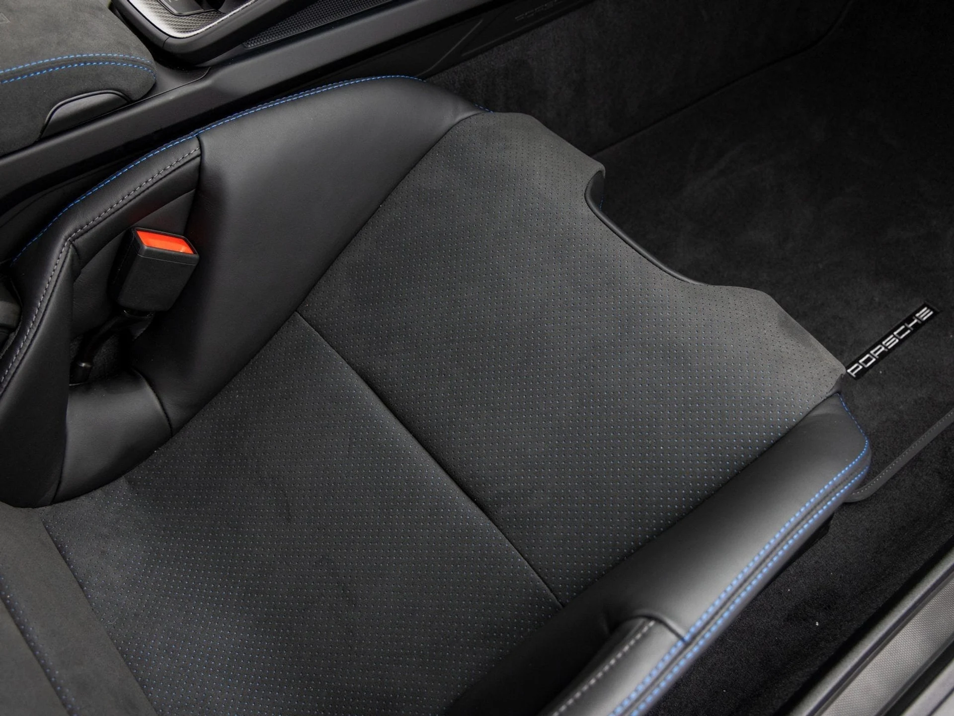 mph054_1511491508_55_3acffee22c