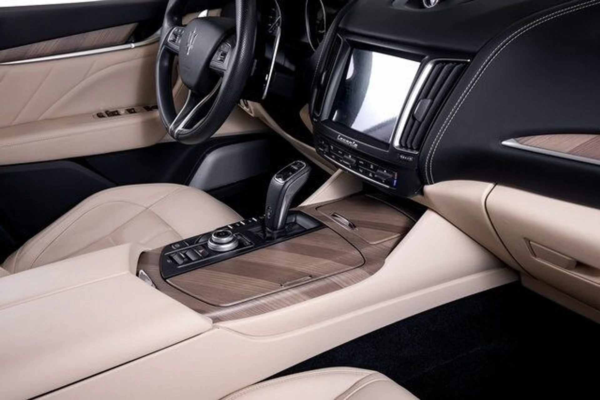 mph054_1535516981_f824c1bfa54100f586a68489e4cd877fx_478d8ab173