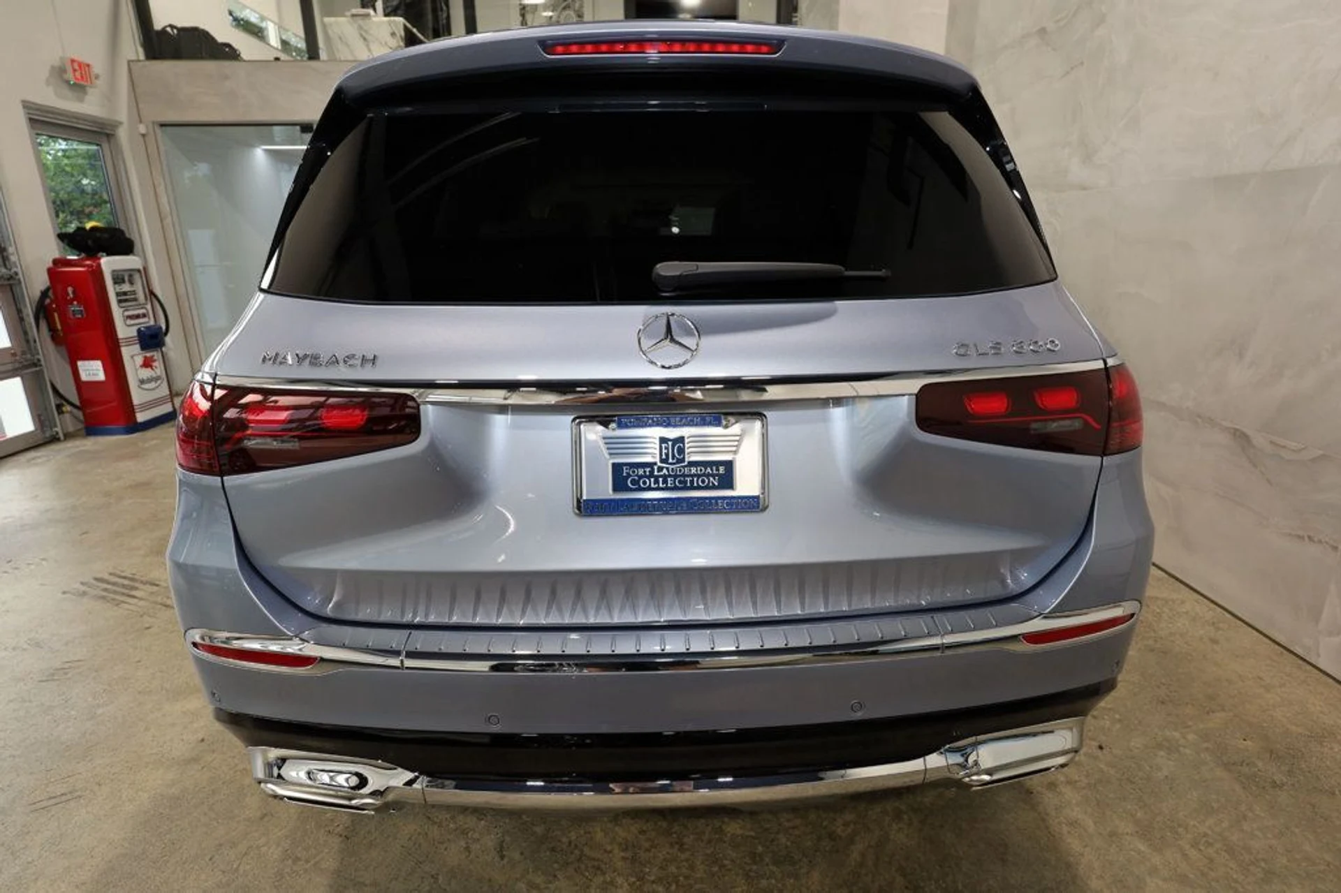 mph054_155291546_used_2025_mercedes_benz_gls_maybachgls6004maticsuv_6305_23033193_55_1024_e98687ce30