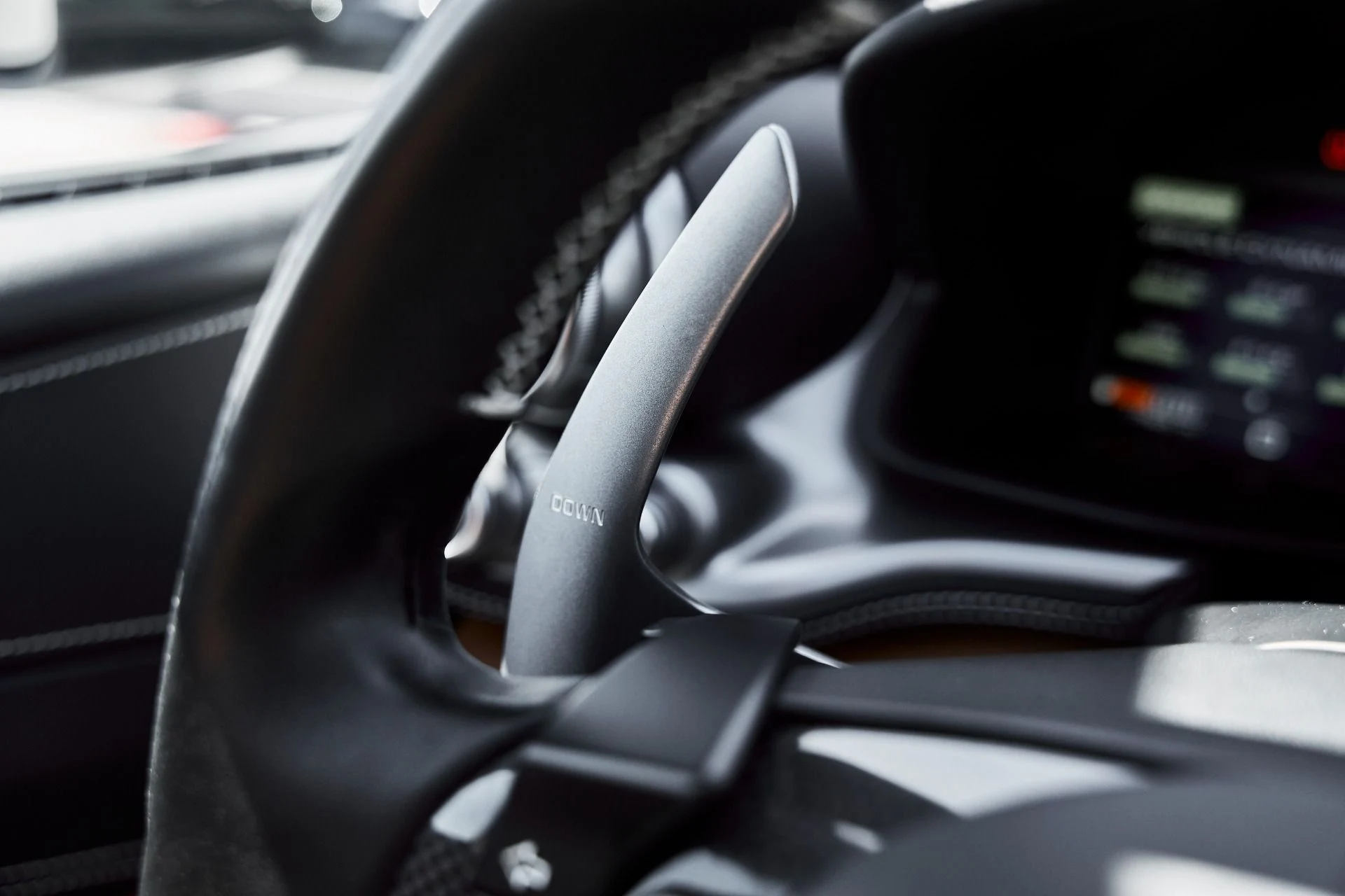 mph054_1602810874_Used_2018_Ferrari_GTC_4_Lusso_V12_1775612090_966feb2de4