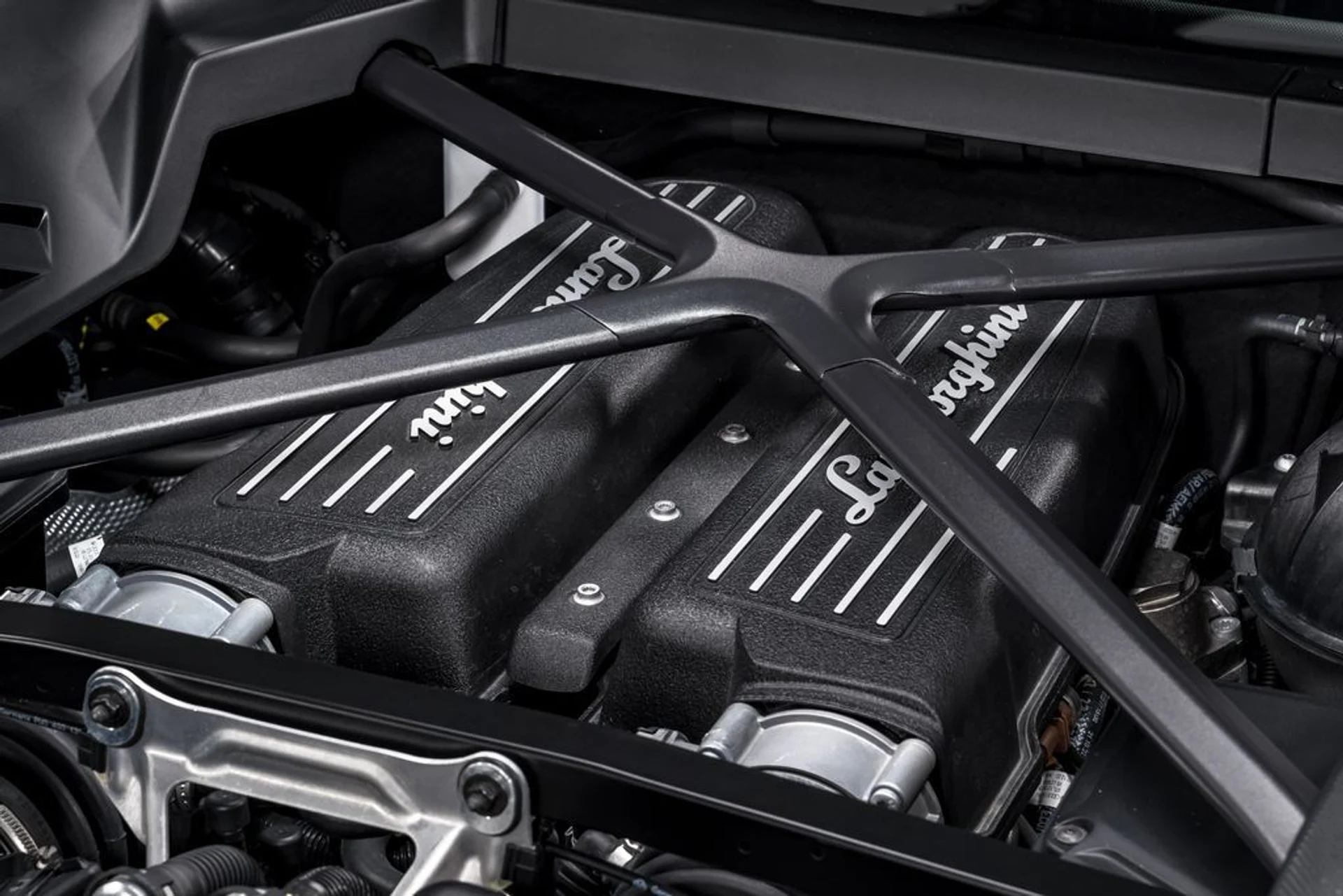 mph054_161940642_f923f5d56cd3c3ea54927ef57805d71fx_8402e39388