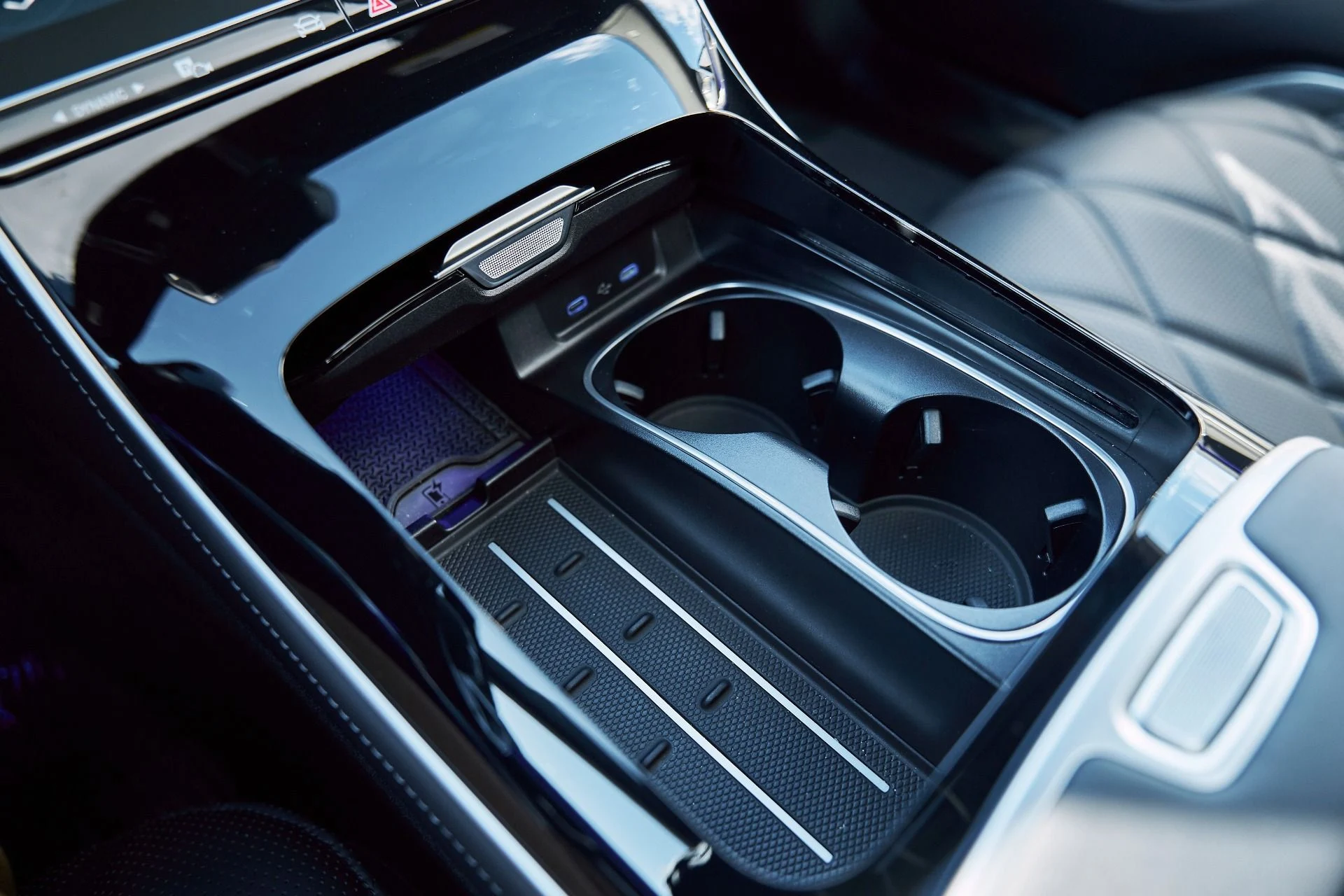 mph054_1645216138_Used_2025_Mercedes_Benz_S_Class_Maybach_S_580_1769305349_fa94c9c4f3