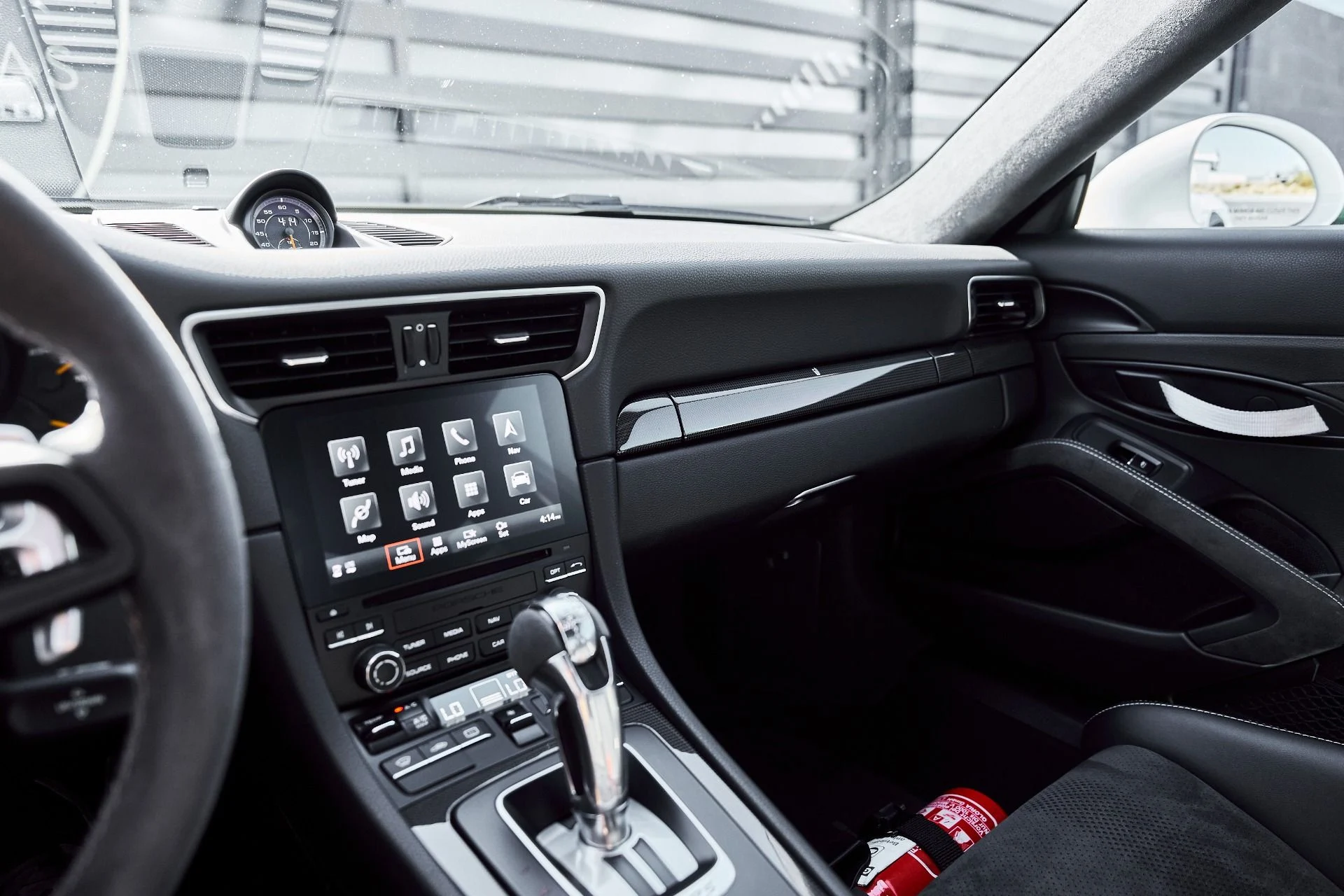 mph054_1691671216_Used_2019_Porsche_911_GT_3_RS_1780421911_ac28372981