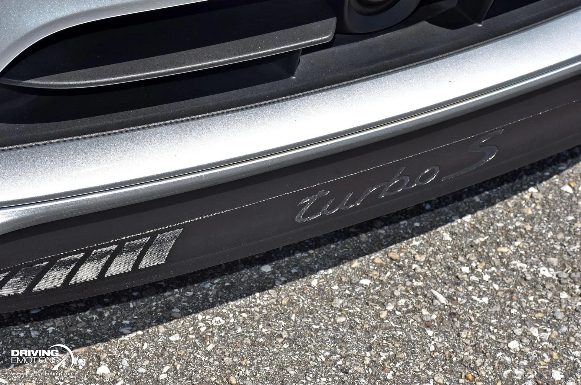 mph054_1705615231_866_p55_l_e5d863ff86