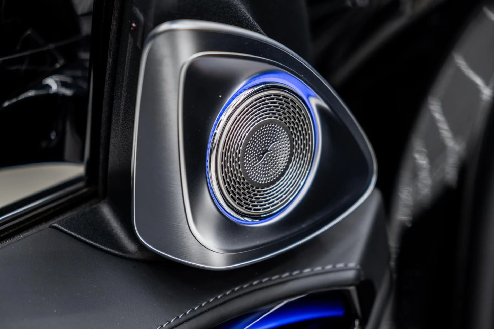 mph054_170563837_6102b9c31b874c345423f06bb0430db4_6c35898189