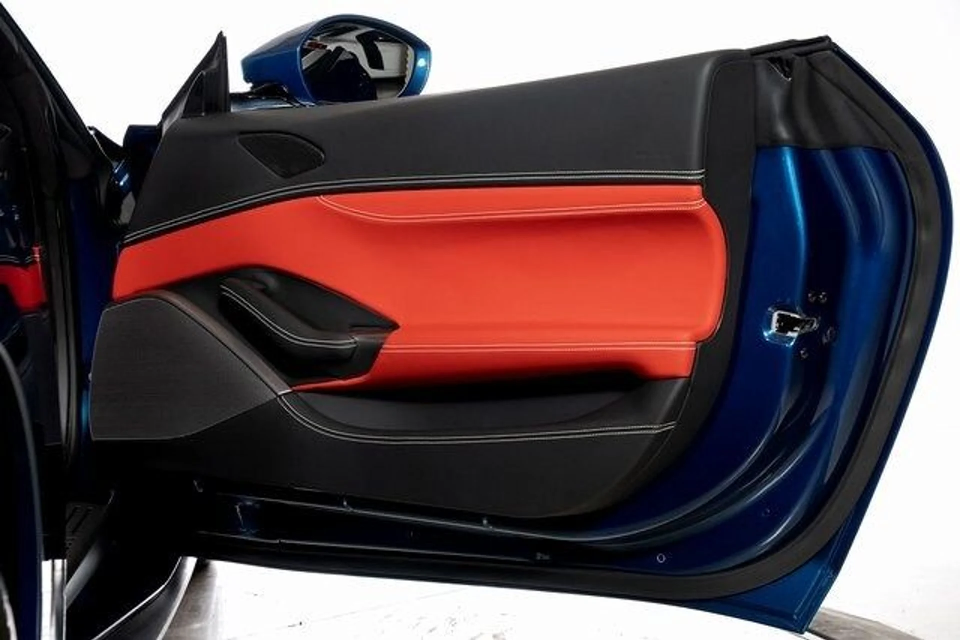 mph054_1711296956_9d6761efd9c3461c3b52d20df9187687x_b9ede1d5a9