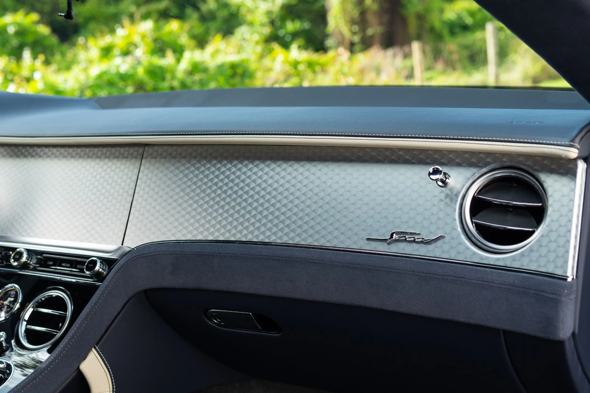 mph054_1728151393_Used_2023_Bentley_Continental_GT_Speed_1775098495_fb44c6be68