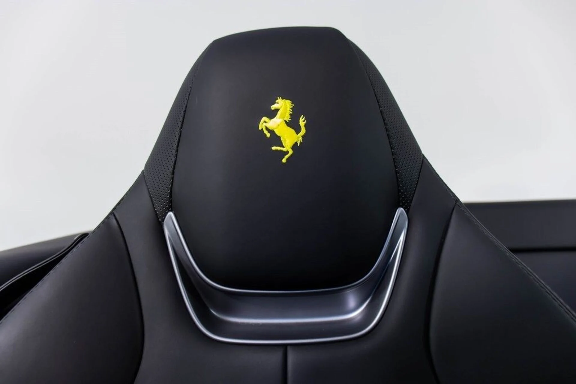 mph054_1731445859_c35722f1acbab2cae0206c2a13114d8ax_dab65bbcfd