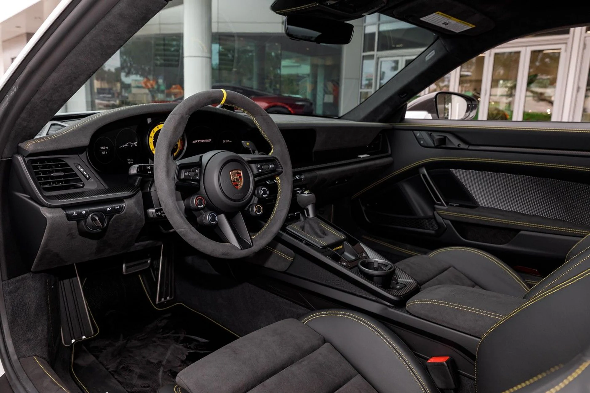 mph054_1769907109_645_p59_l_8e61e76b46