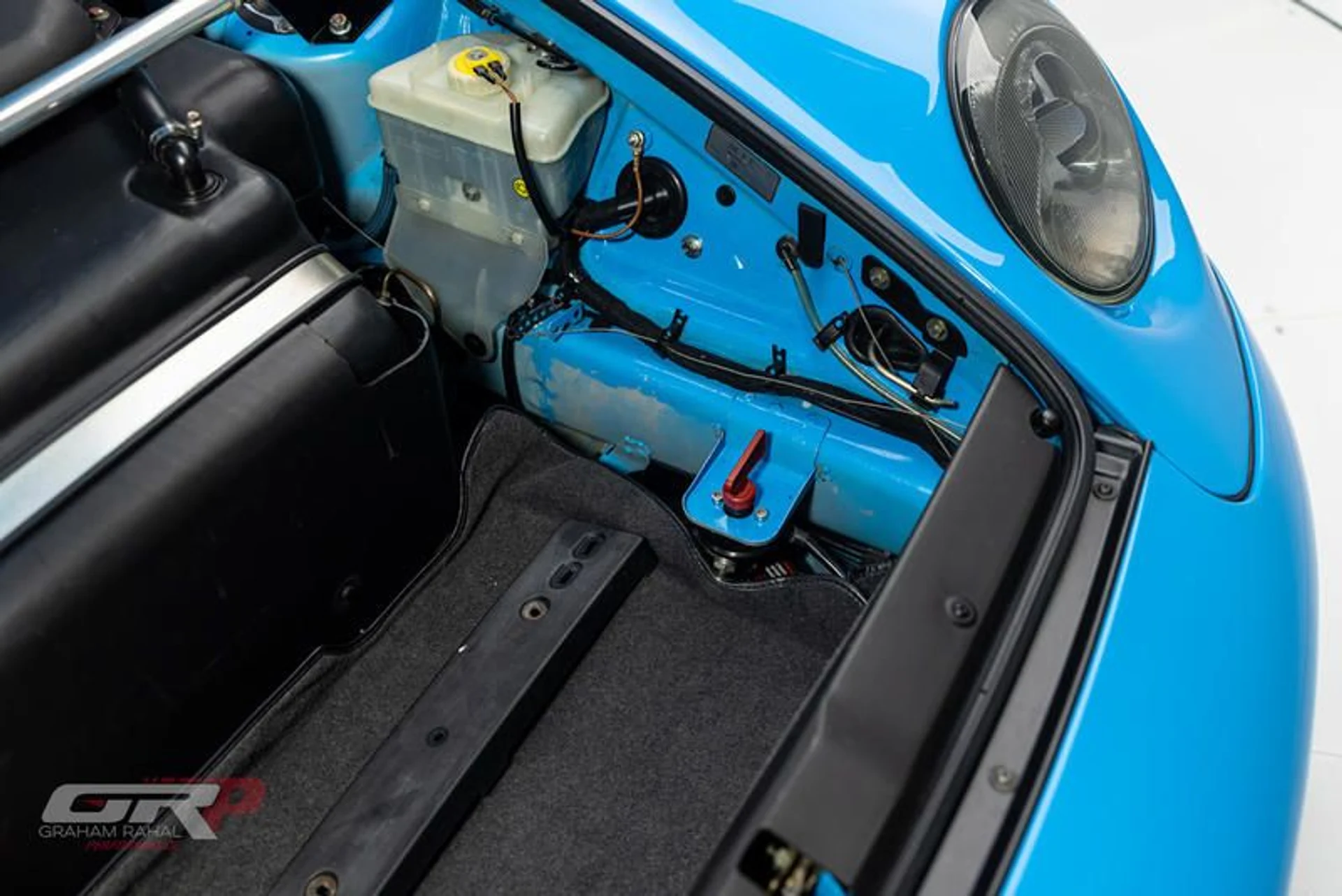 mph054_1797903247_3_C139931_B3_DE_48_B2_8_AD_4_0_A6_F2_C281_A61_9b5409d61f