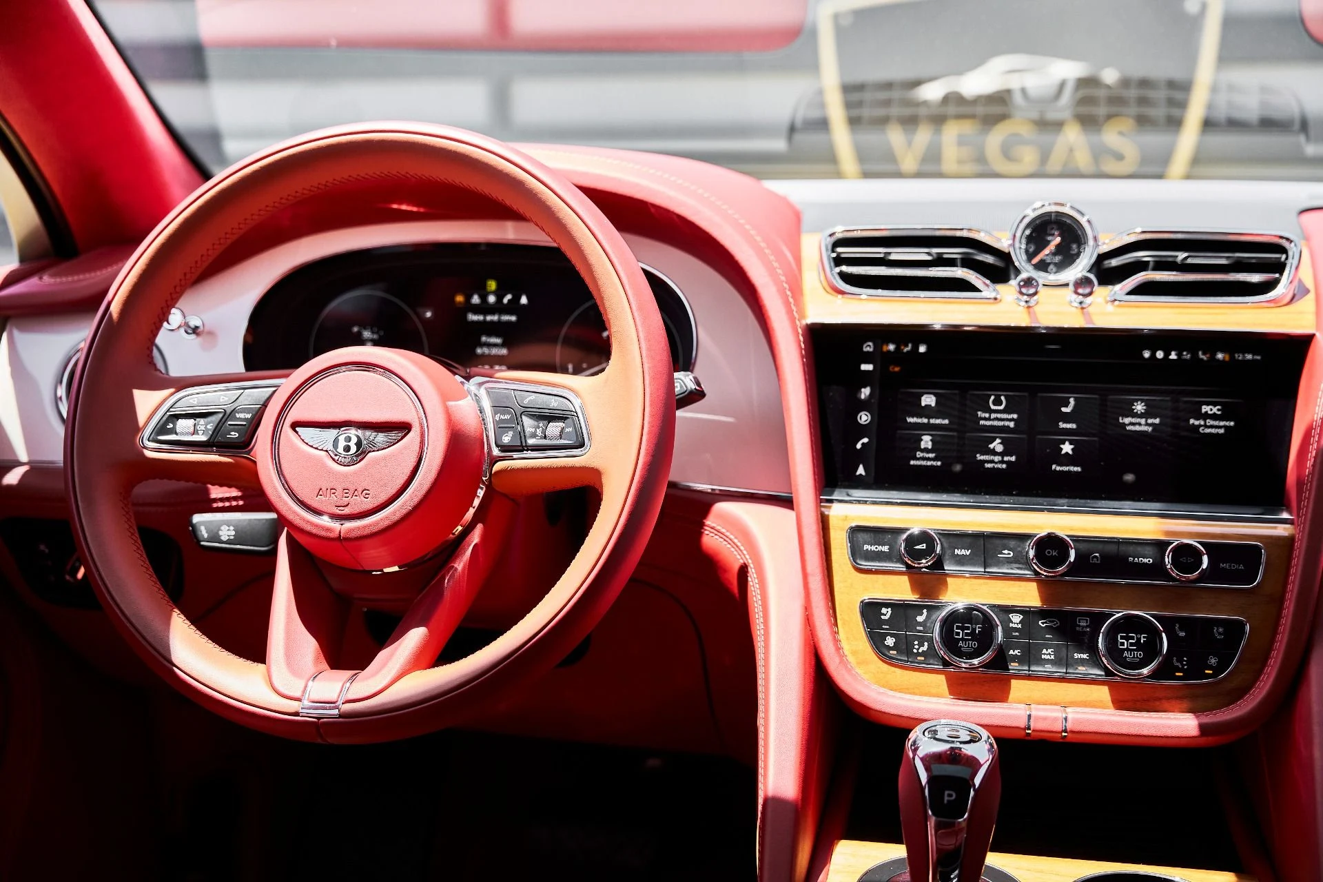 mph054_1803942575_Used_2023_Bentley_Bentayga_V8_1780709085_7ff6b8cfe5