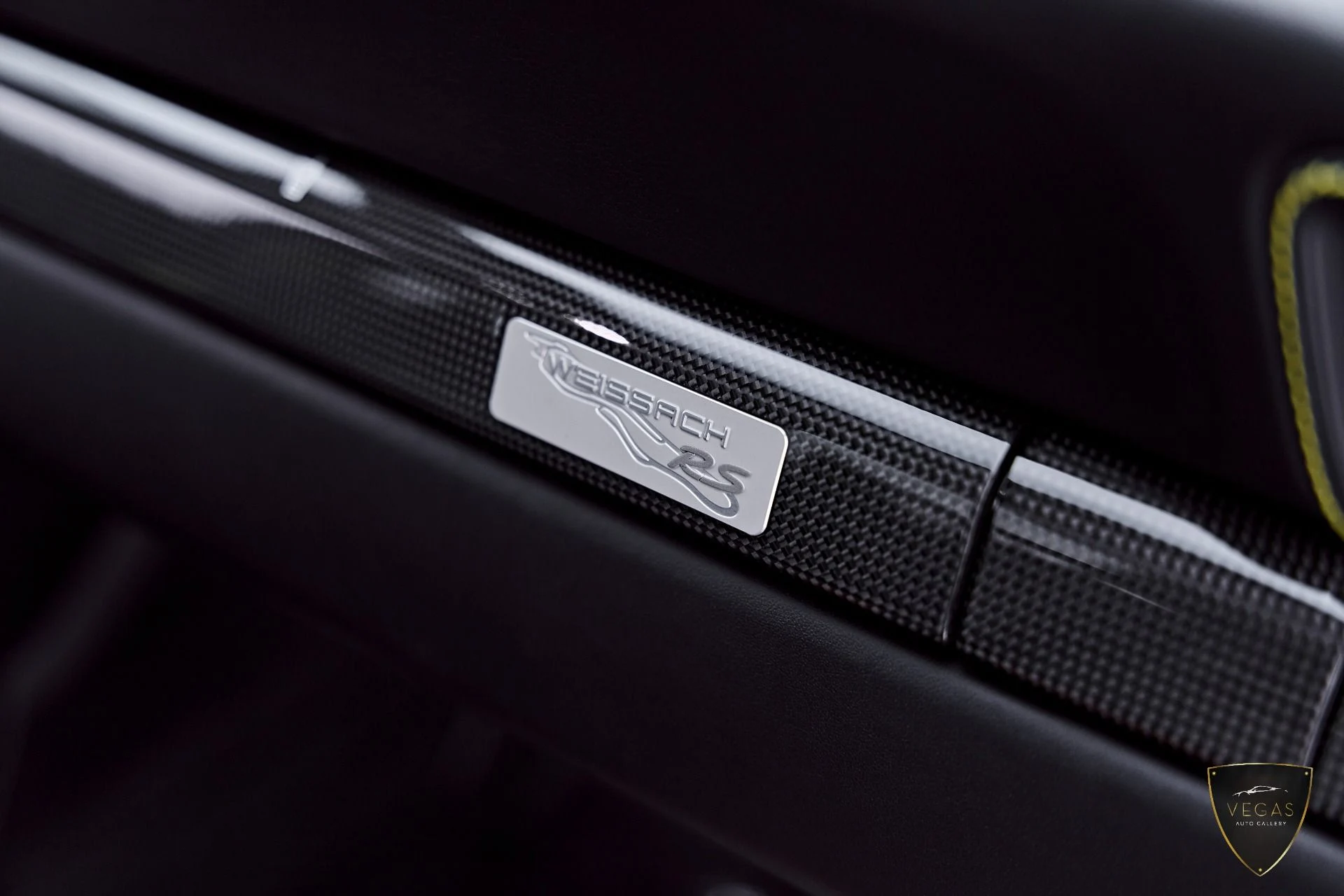 mph054_1821024502_Used_2019_Porsche_911_GT_3_RS_1783382365_aaf59106a5