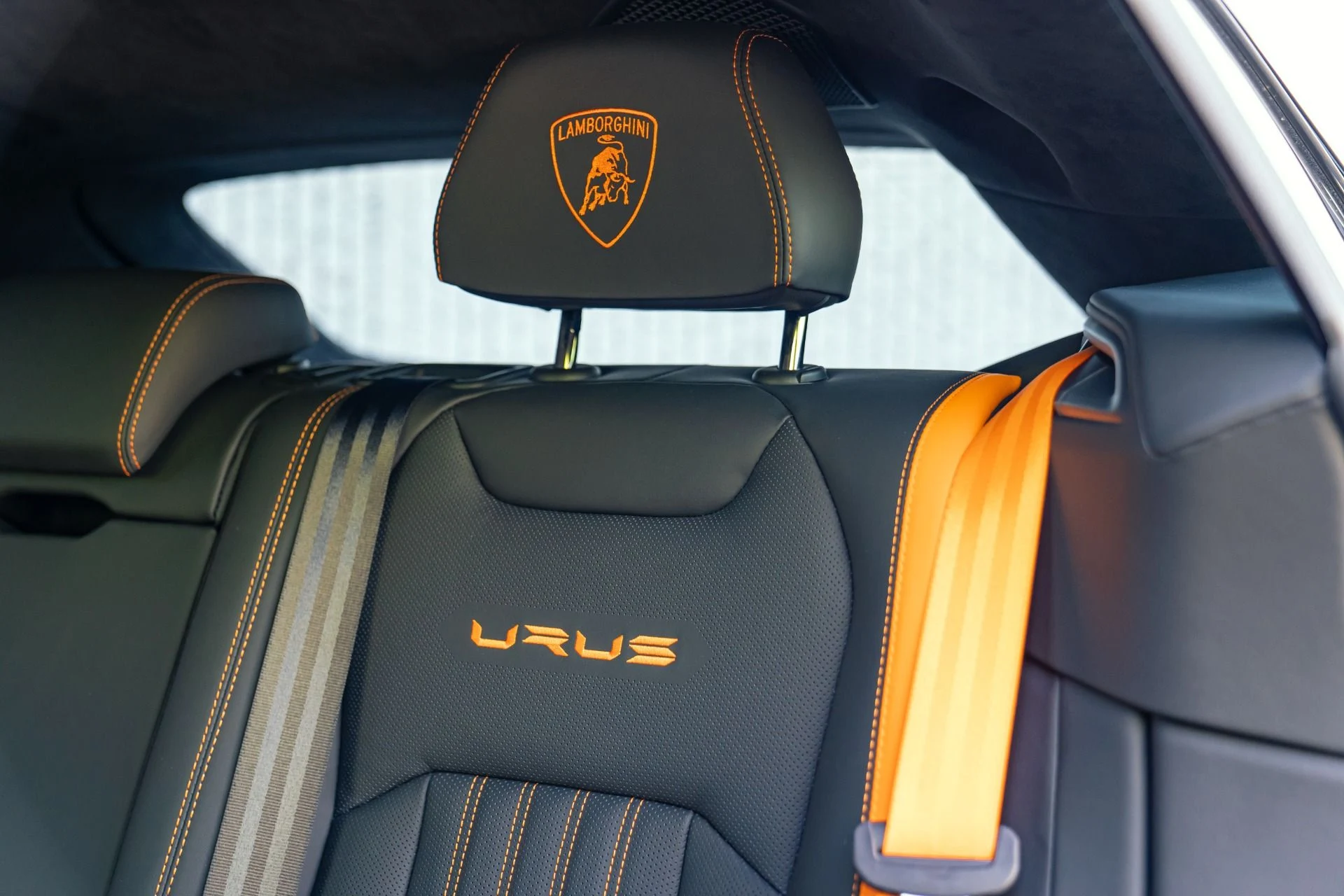 mph054_1829499192_Used_2024_Lamborghini_Urus_S_HUGE_295296_Original_MSRP_Low_Mile_1787089890_dc67d58270