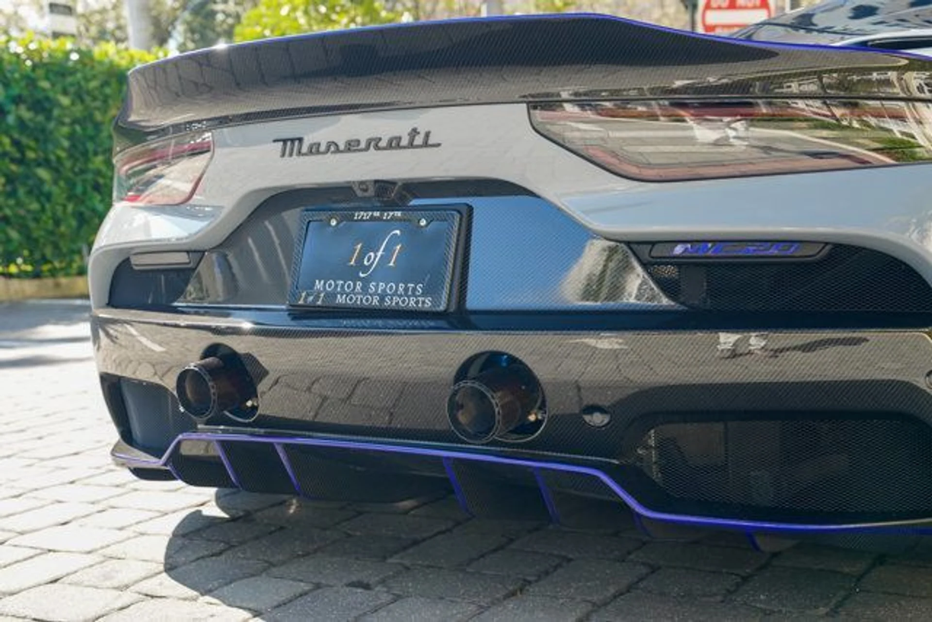 mph054_1841826903_22967480_55_640_748c01a165