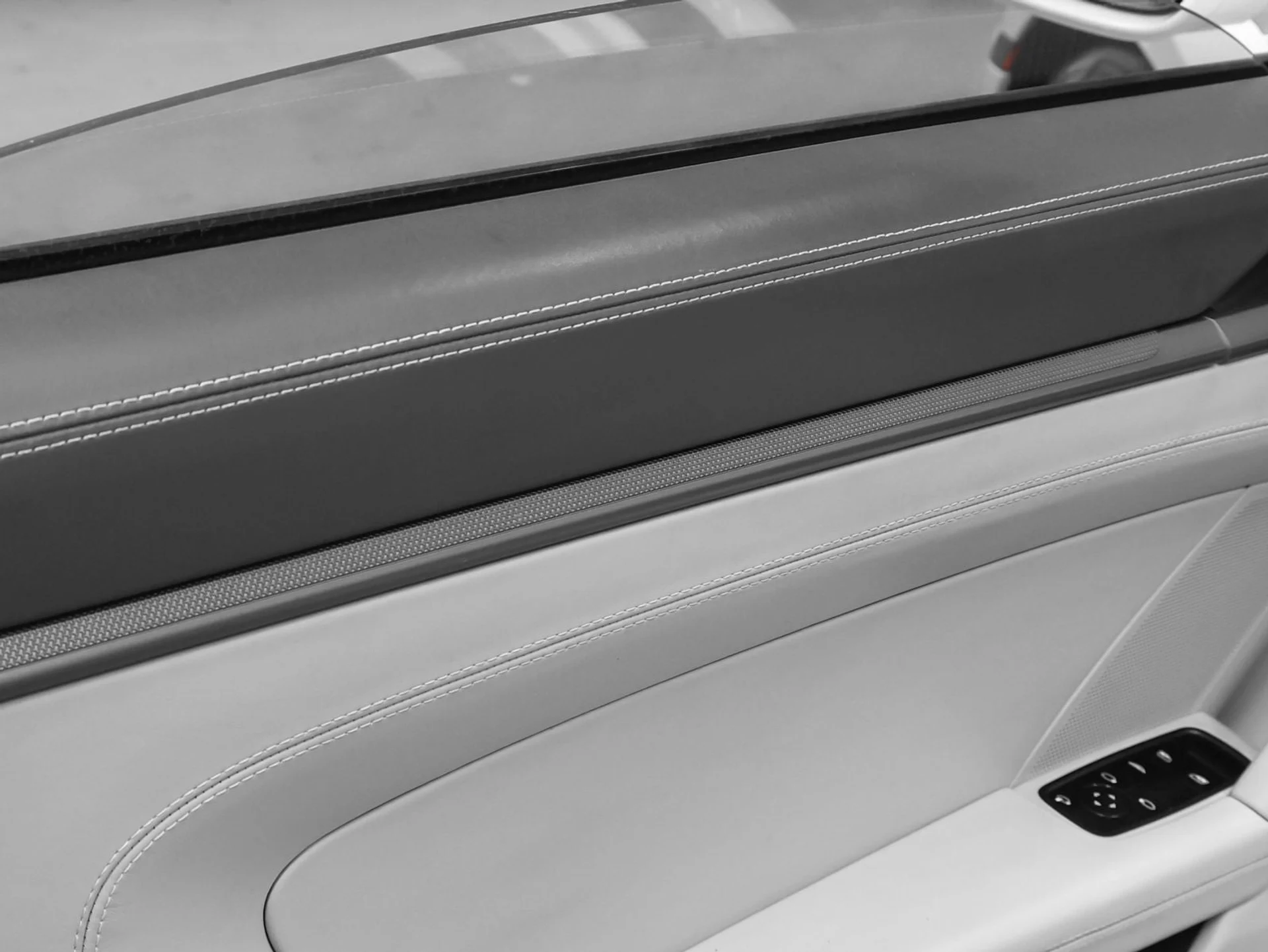 mph054_1856677743_55_6f13279ae4