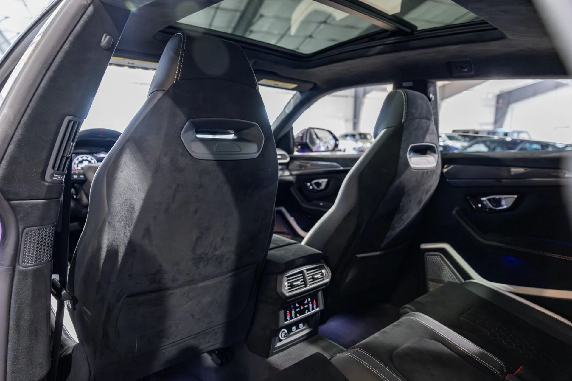 mph054_1879255956_kw_38a0f174cf