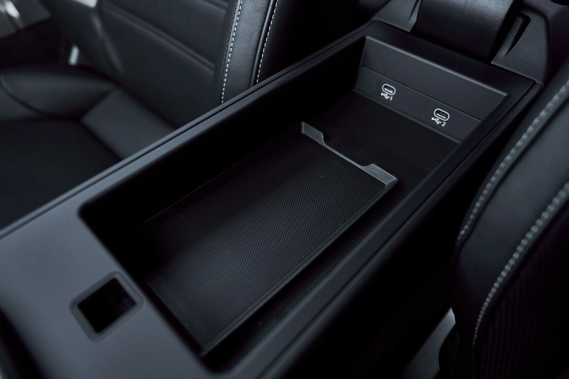 mph054_1896271901_Used_2024_Porsche_911_Turbo_1767745788_084d52f92f