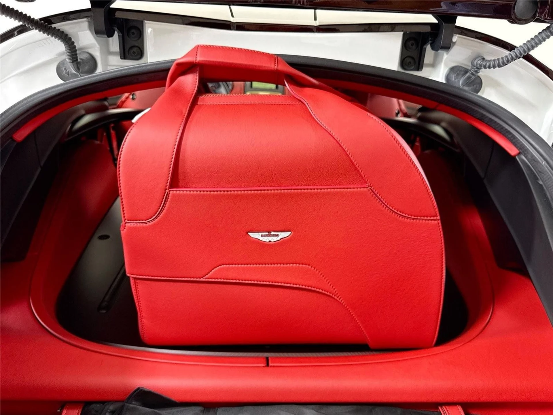 mph054_1911670459_660f3920a3d39d2a84fd82fbe8097df8_8be8301559