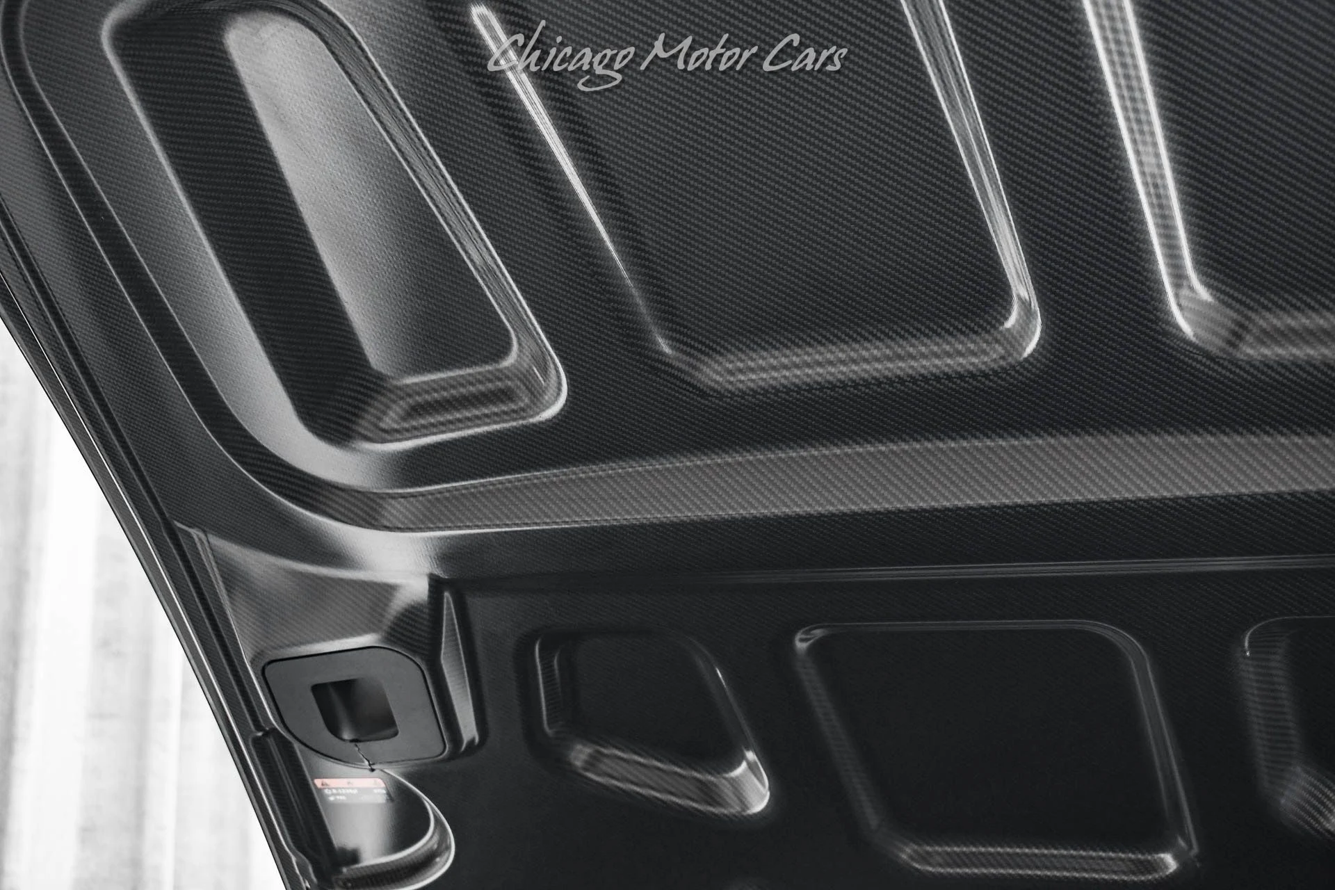 mph054_1949329807_12960_p55_l_7fcf264a75