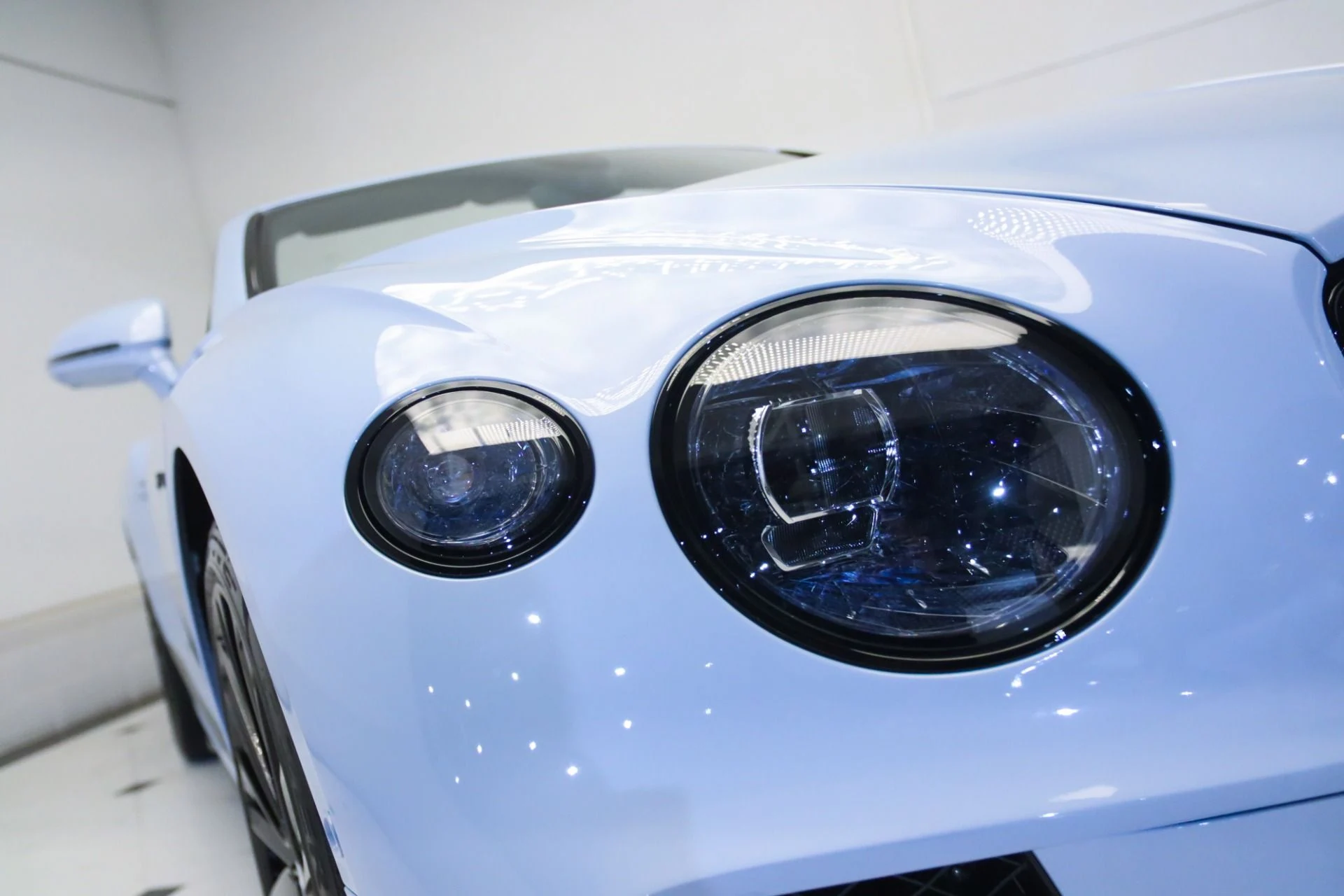 mph054_195406056_Used_2024_Bentley_Continental_GTC_Speed_1744370139_0247694e4c