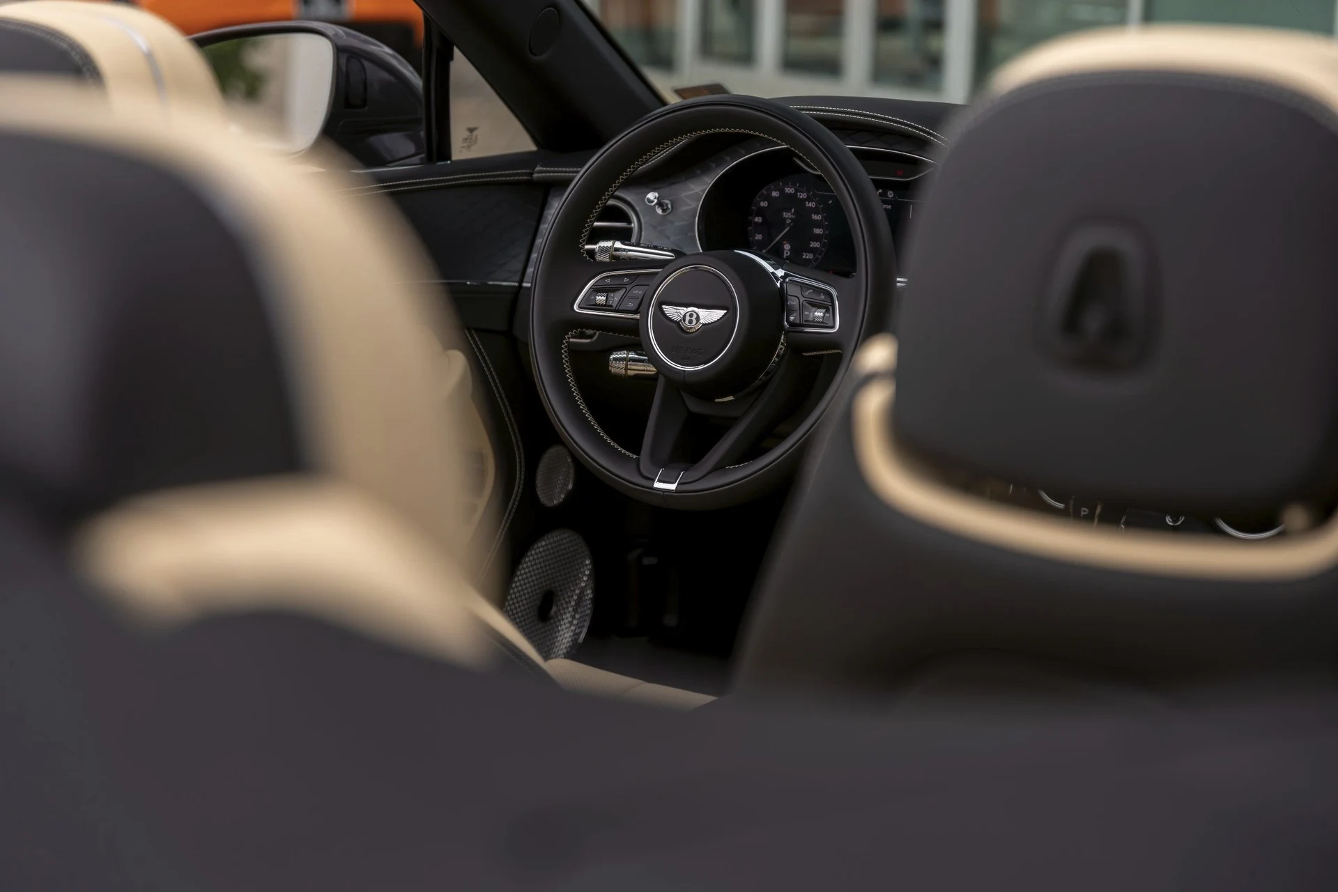 mph054_1984206347_Hi_Tech_Luxury_Imports_LLC_SCBDG_4_ZGXRC_016161_image_54_f789a5b2ac