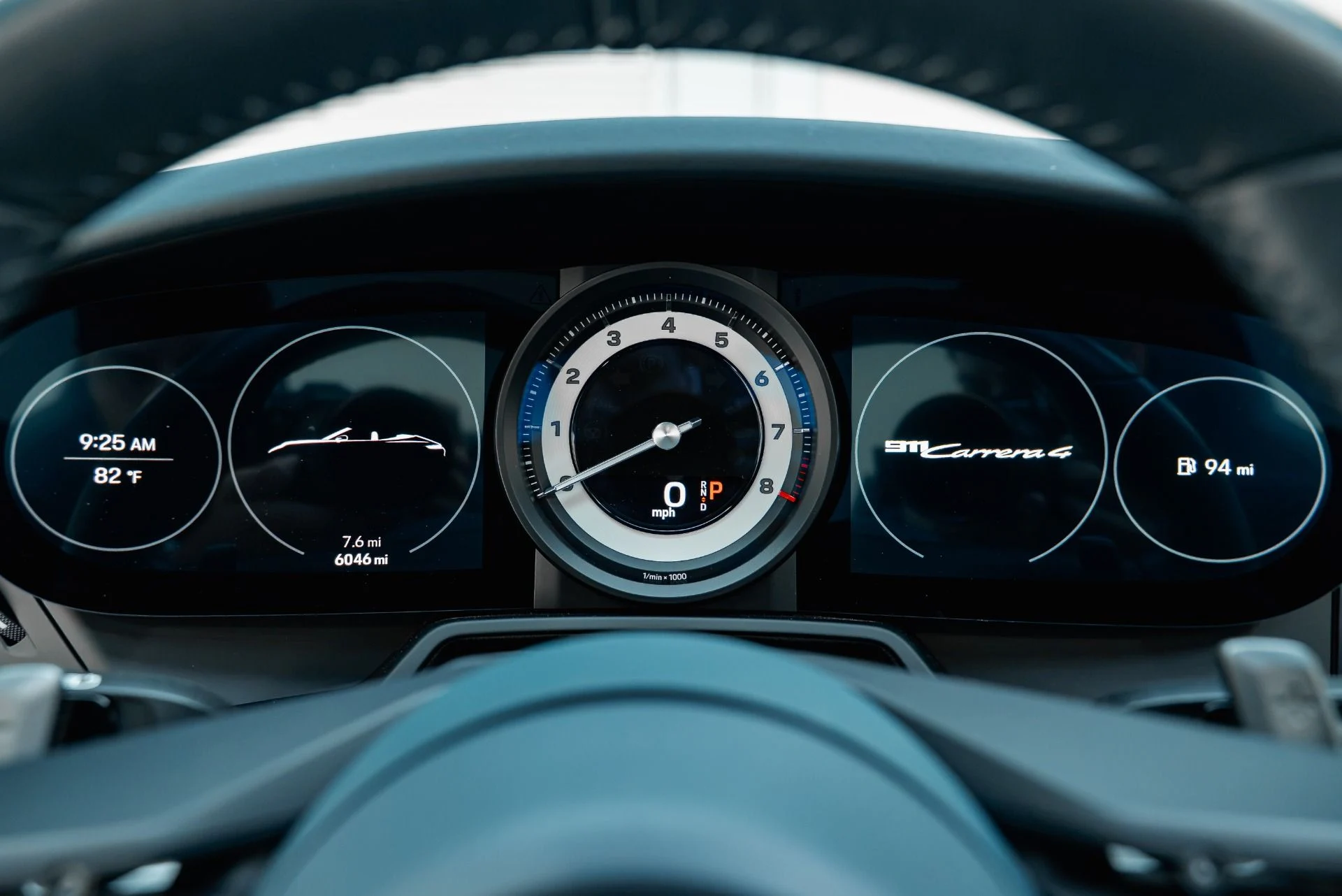 mph054_2047823528_Used_2024_Porsche_911_Carrera_4_1789493902_37a7b01439