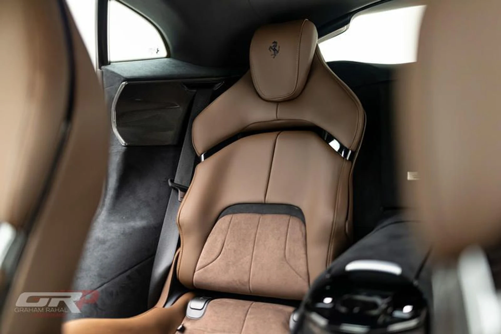 mph054_2092471962_488_C9_FE_0_D3_C4_4_ABF_9414_5_FB_3101_B9_D1_D_ce1f34bb30