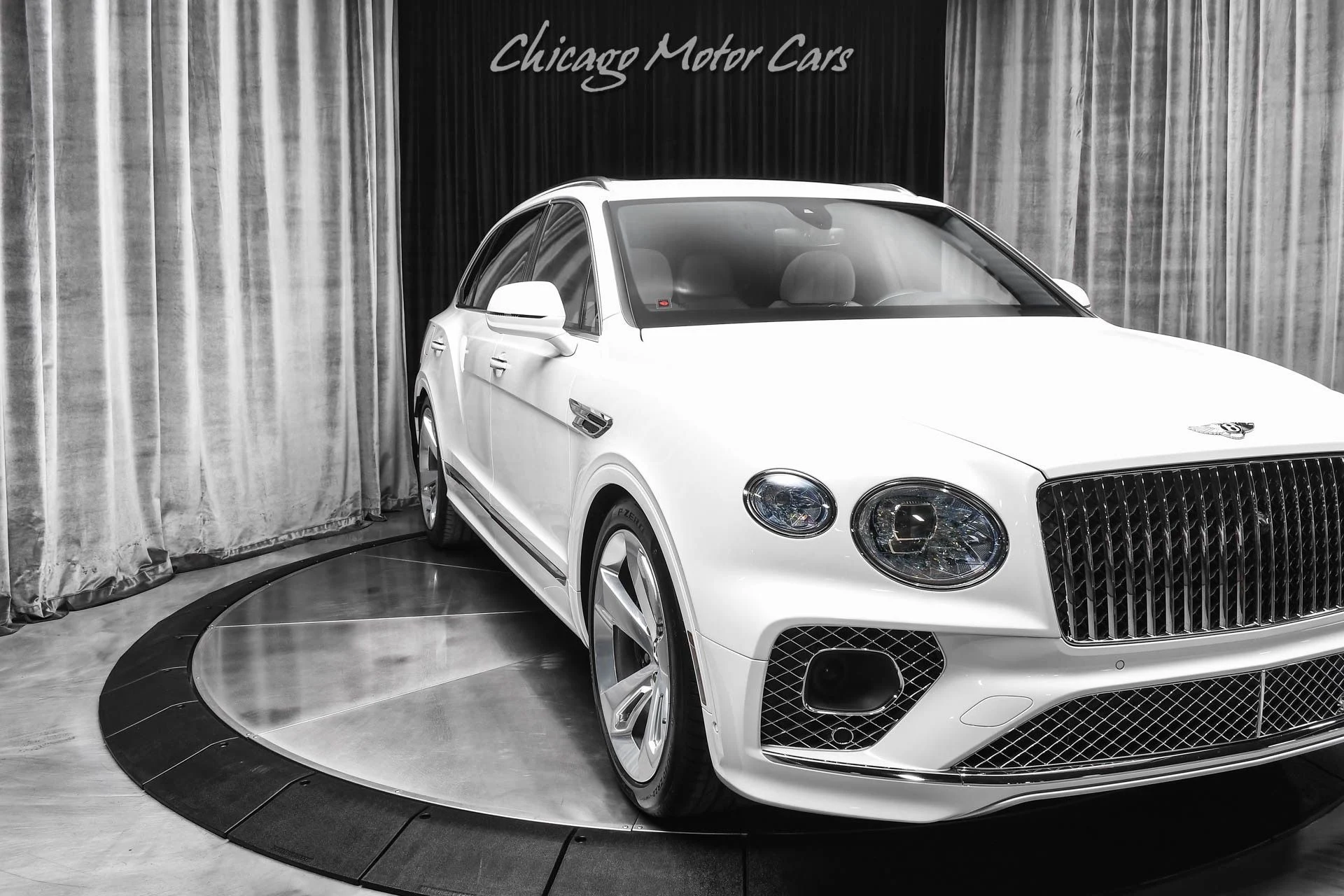 mph054_2167880003_13300_p55_l_380ecd38f9