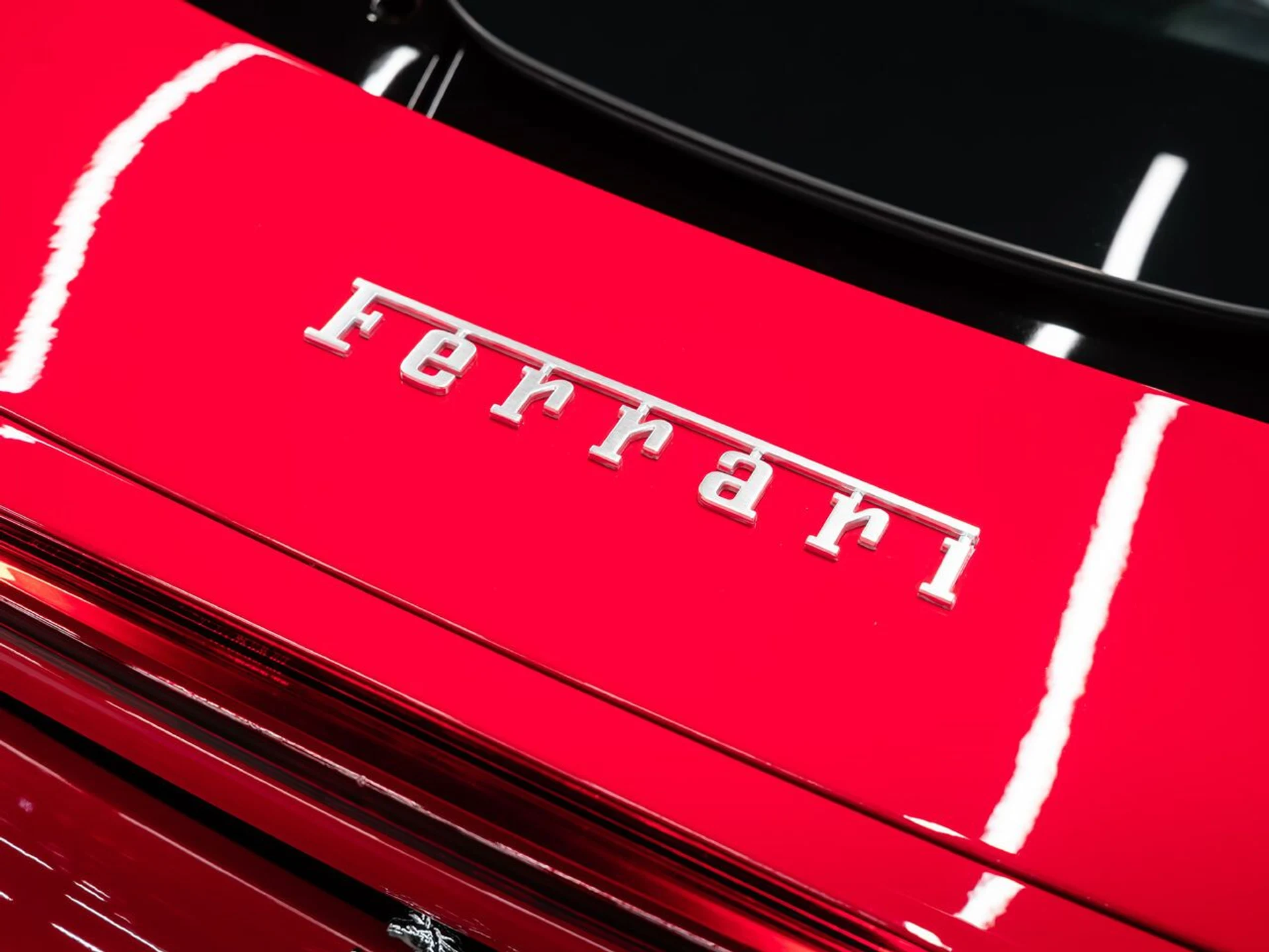 mph054_2195785300_ferrari_sf90_stradale_2023_c89260abdf