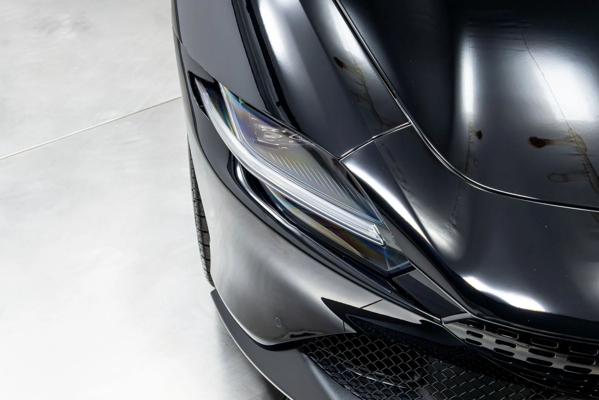 mph054_2208139292_Used_2022_Ferrari_Roma_1775684538_bdbd5835a4