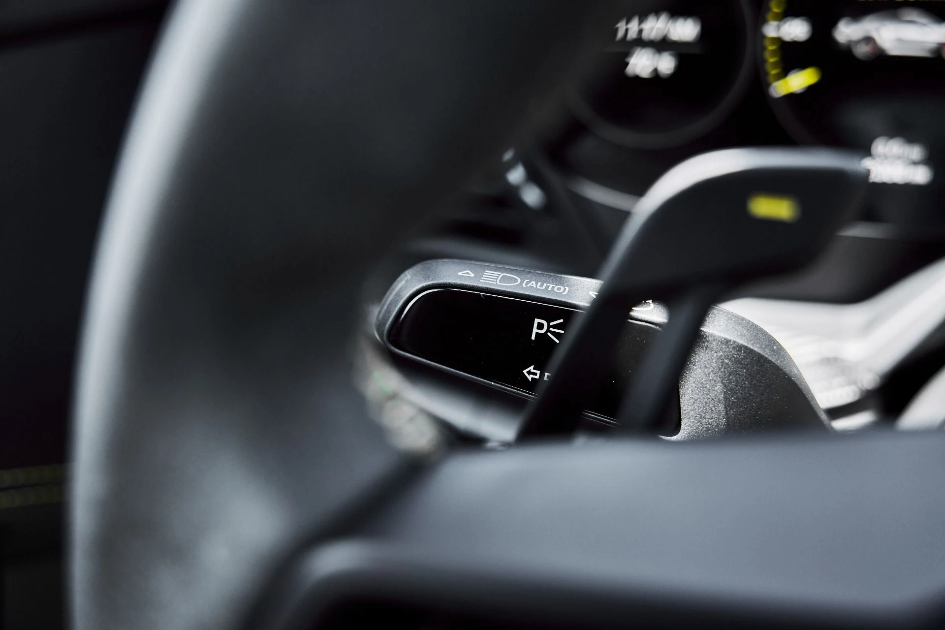 mph054_2229161794_Used_2025_Porsche_911_GT_3_RS_1780614758_0f241f521c