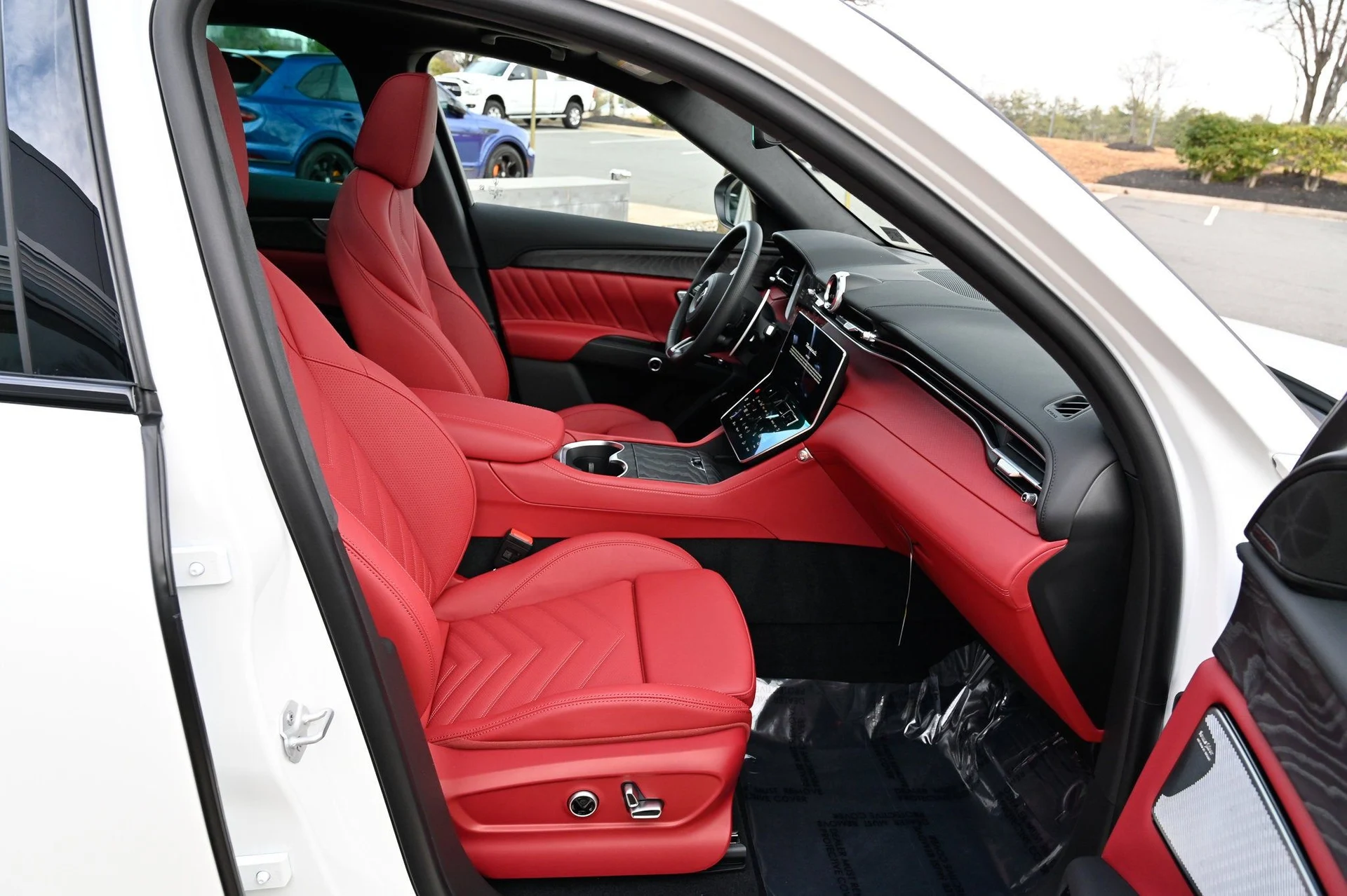 mph054_2314794931_41b9dc70b8a84faba133d3c27d240891_976bd00af7