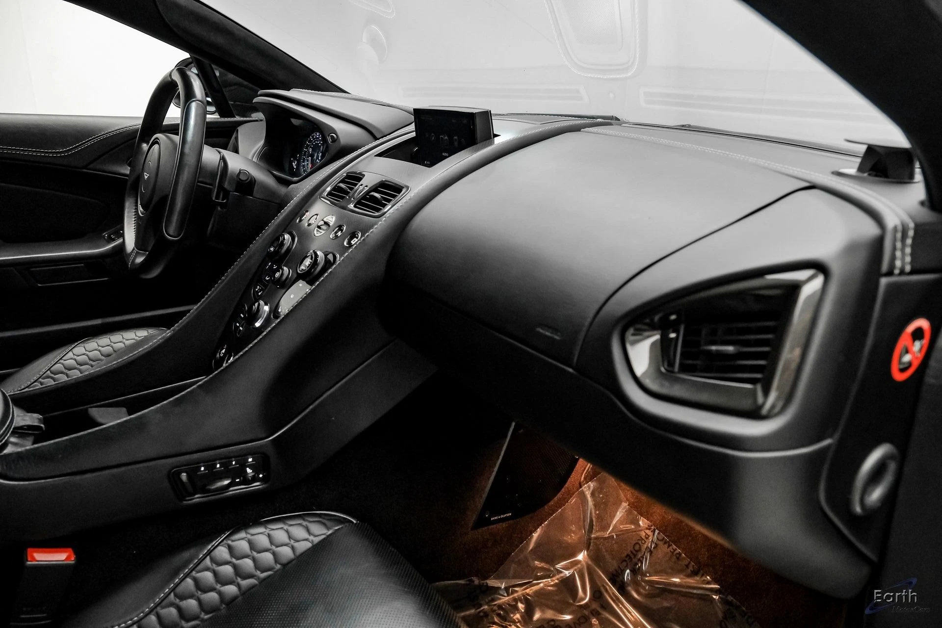 mph054_2395302140_e9e338f50af8a7ee20af9732476250c6x_93b8520a12