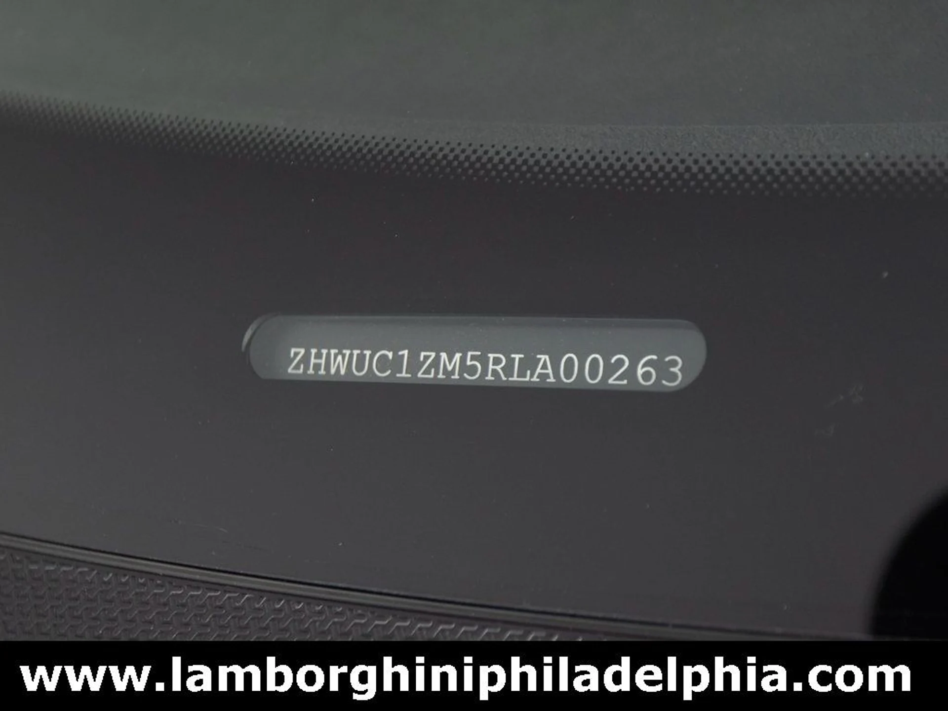 mph054_2409051534_8ebba22dc4454055efea6aefcae15628x_52bcbd083c