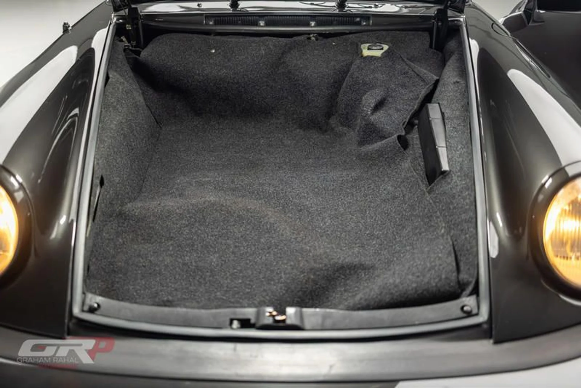 mph054_2449093733_0_E4900_CD_64_C1_4_FE_5_B8_EF_4_E0873_DFFBDA_c1a93fe2af