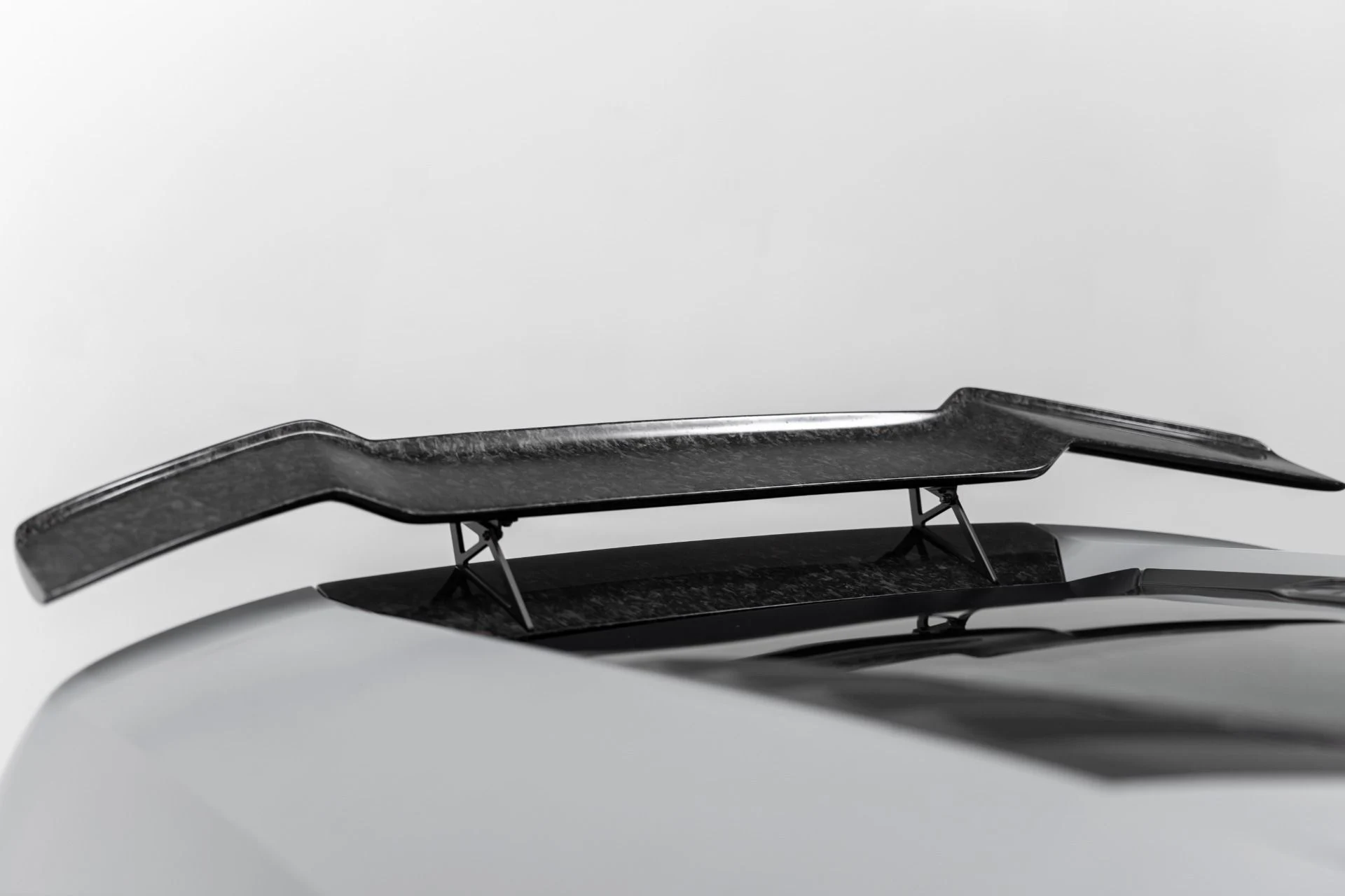 mph054_2462012994_Used_2017_Lamborghini_Huracan_1765410503_cdef92caa2