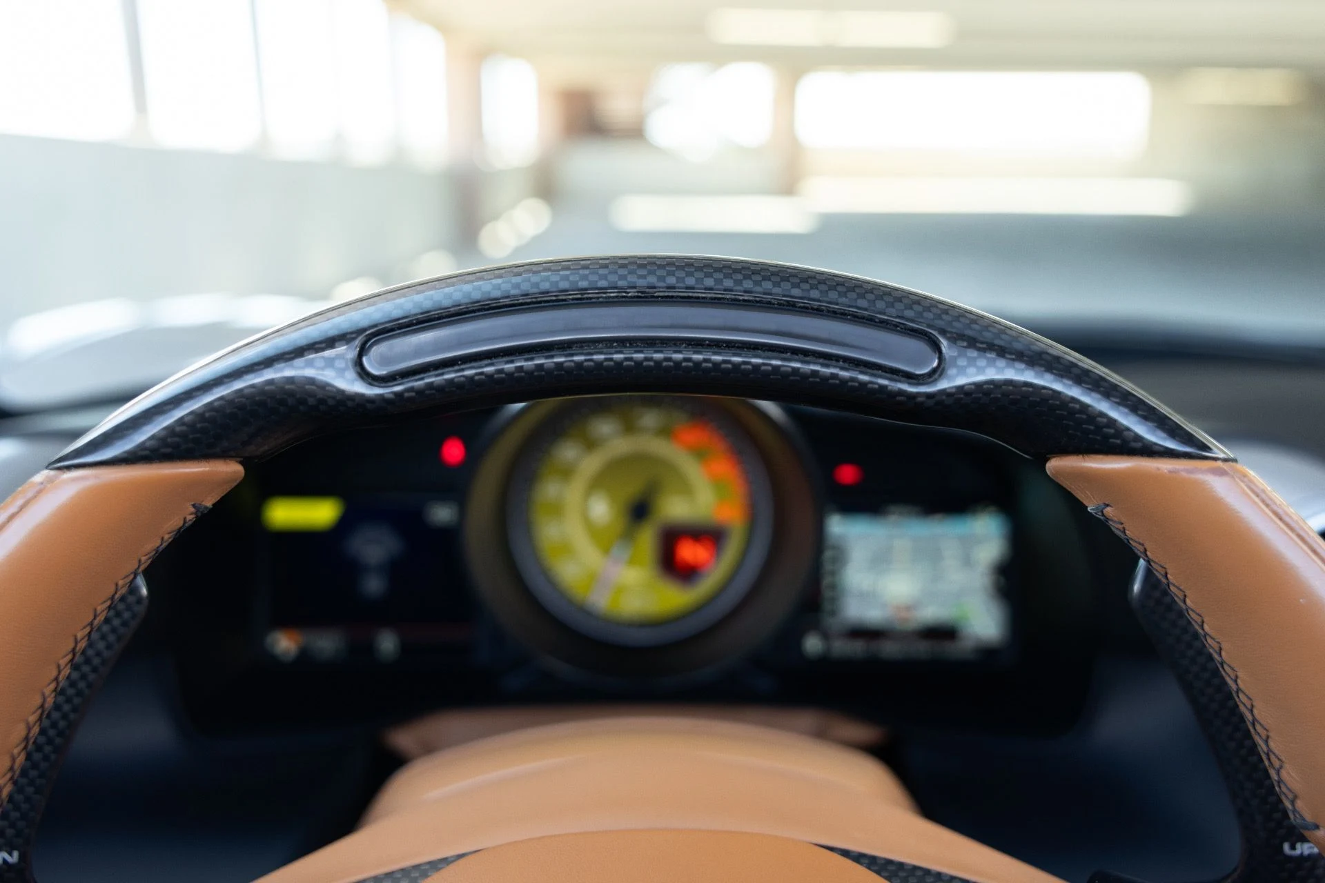 mph054_2491814776_Used_2021_Ferrari_F8_Spider_1791592593_e47787113d