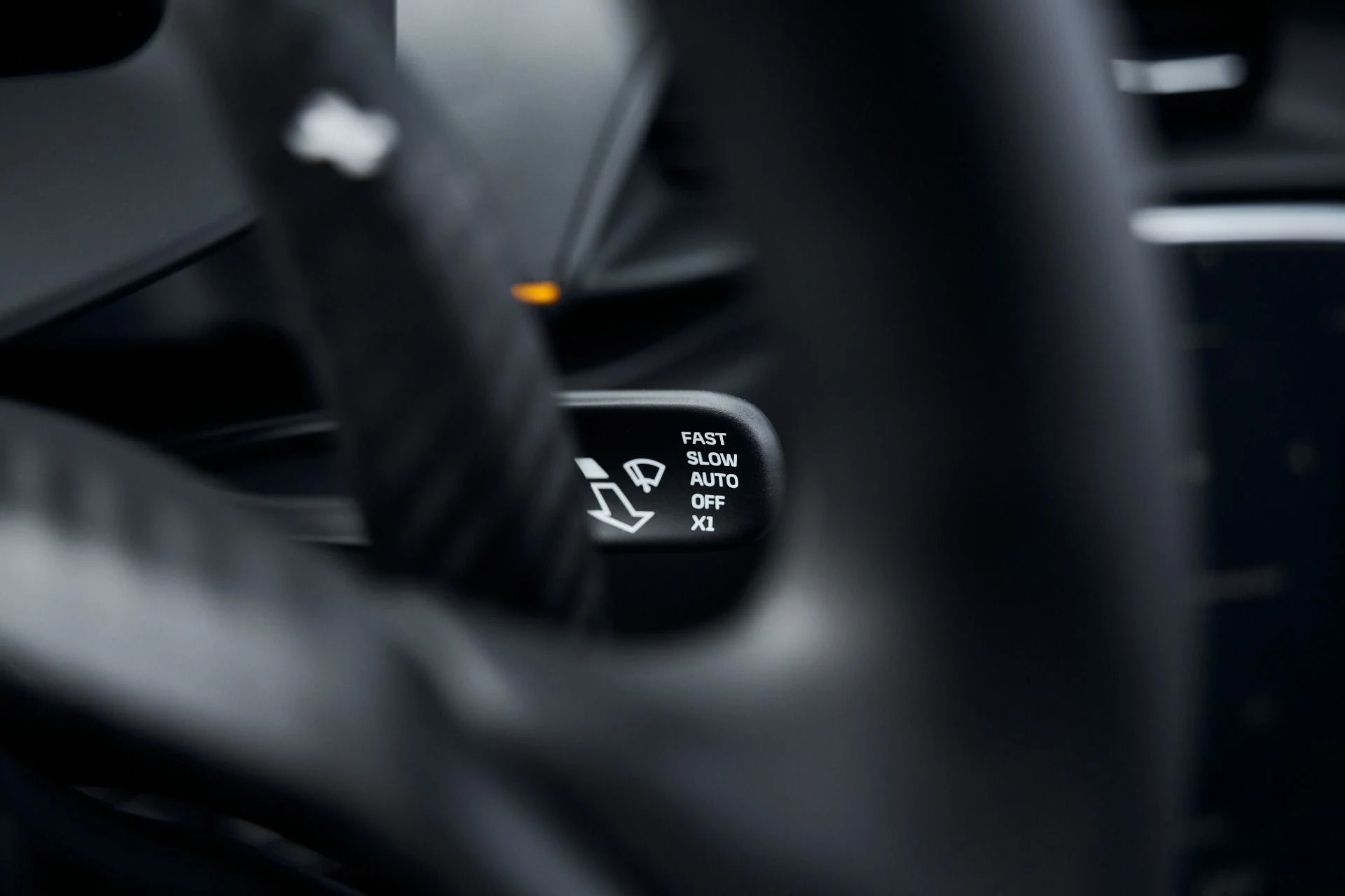 mph054_2526592341_Used_2025_Mc_Laren_Artura_1769221553_e0c581863f