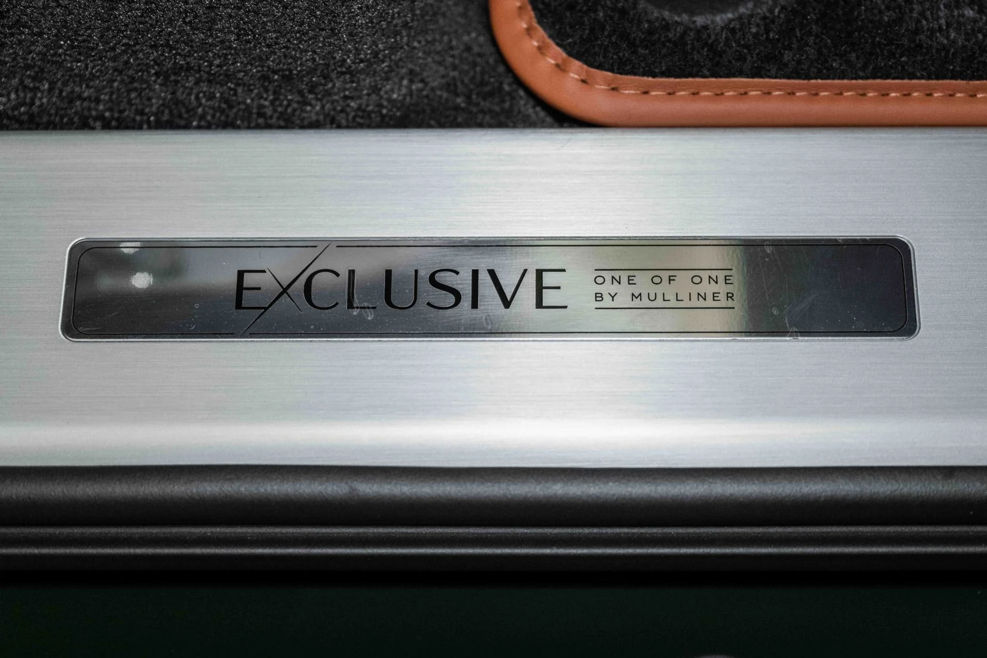 mph054_253290671_Used_2024_Bentley_Bentayga_EWB_Azure_V8_1718899287_97ffc46873