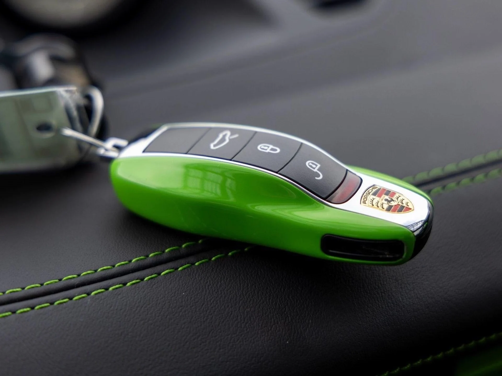 mph054_2563788796_55_59d4c3fd92