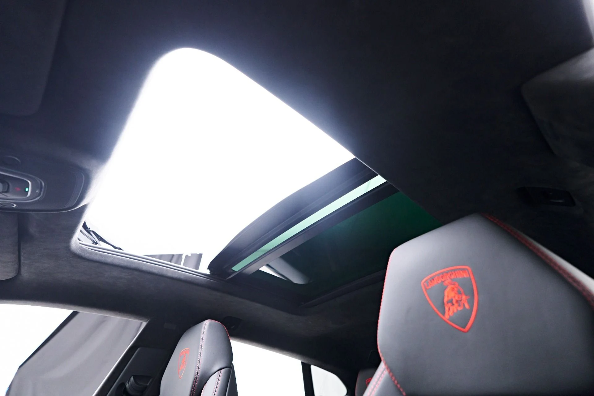 mph054_2590647051_Used_2022_Lamborghini_Urus_1753311555_47dbf25c62
