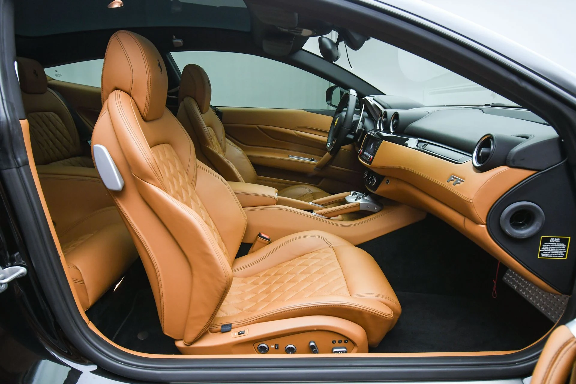 mph054_2595538407_7a5f8447_3835_414c_bdec_6538a9b07a38_30a303682a